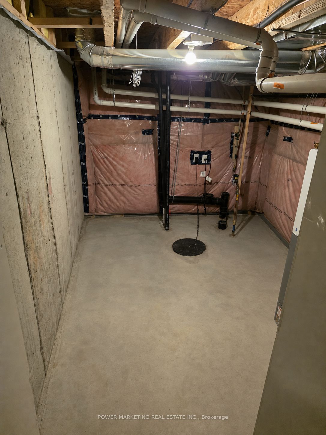 243 Atima Circle Property Photo 24