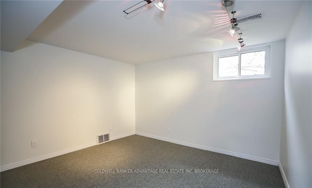 55 Kent Street Property Photo 17