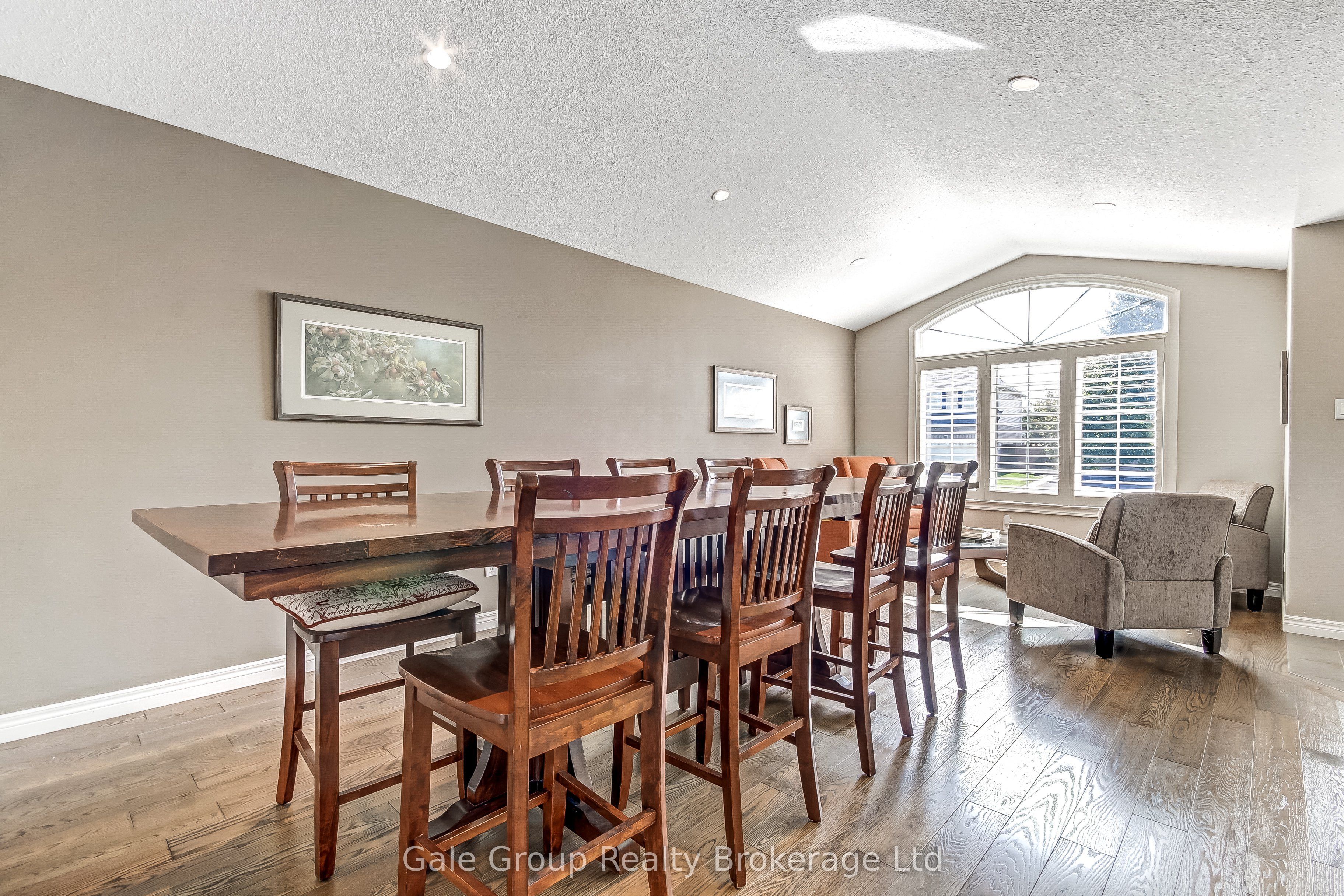 402 Fairway Road Property Photo 6