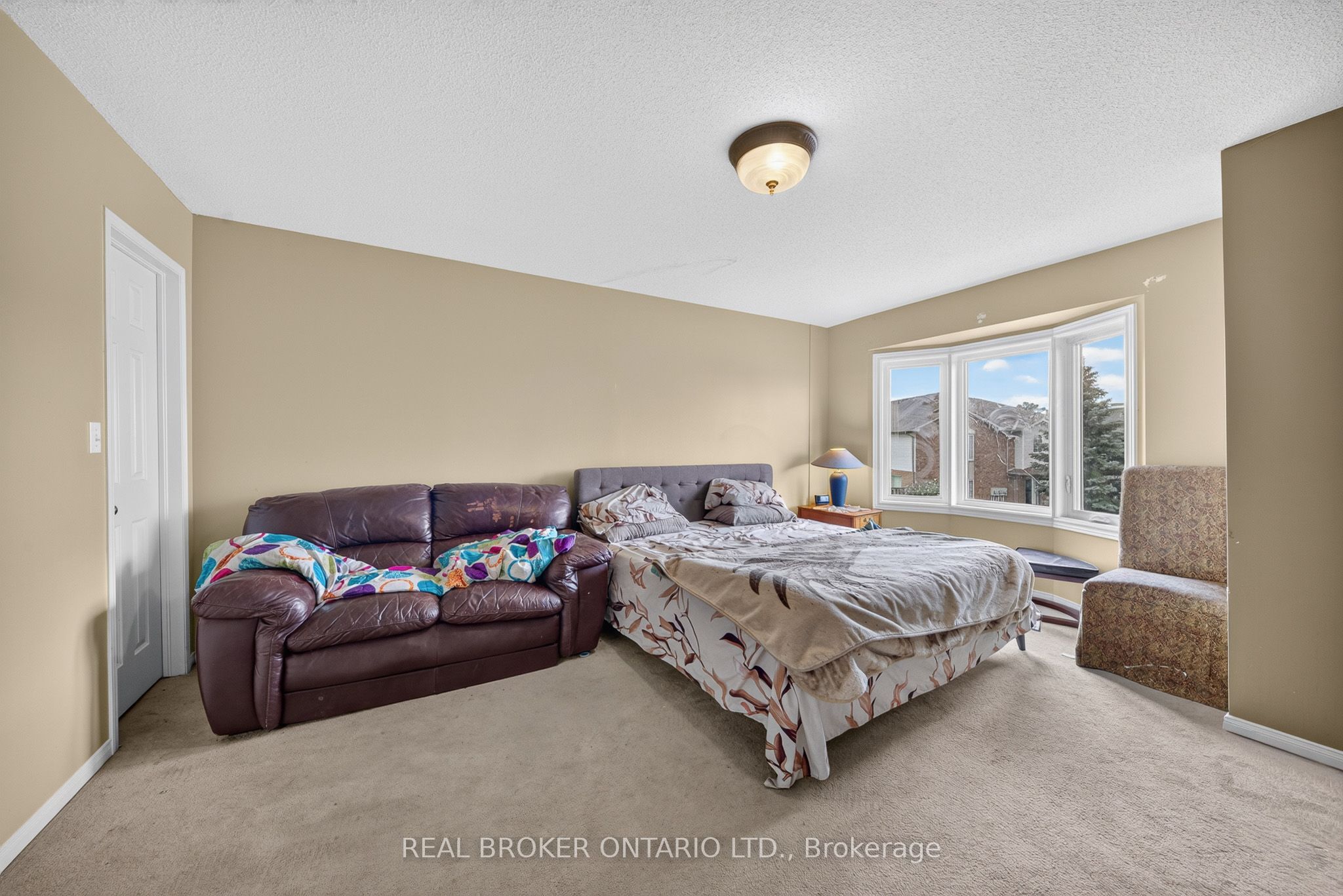 800 Paramount Drive 77 Property Photo 15