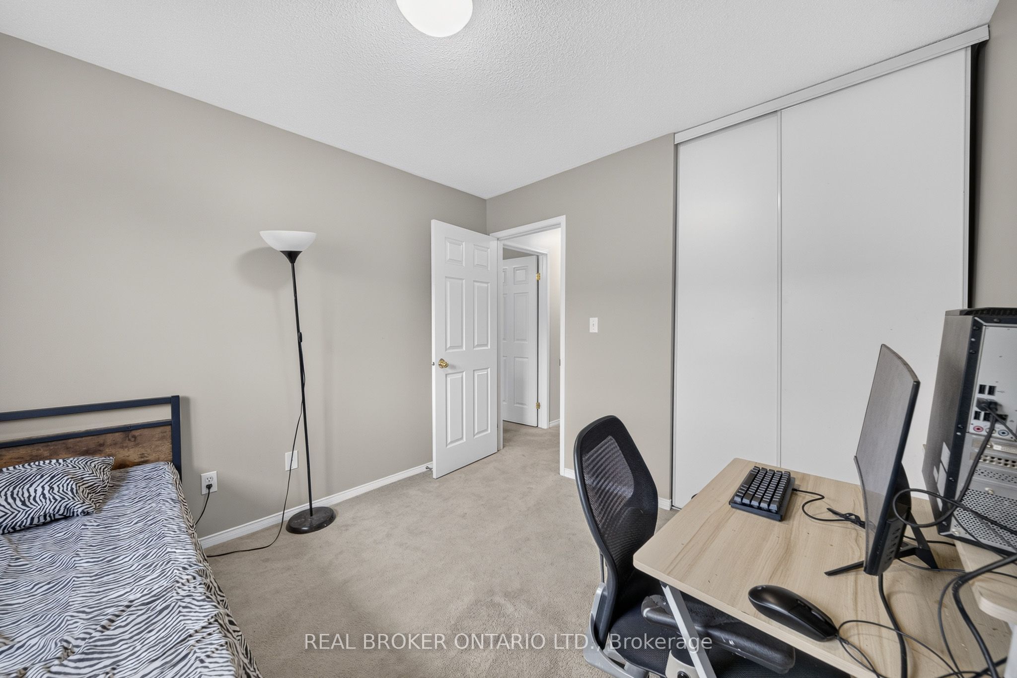 800 Paramount Drive 77 Property Photo 21