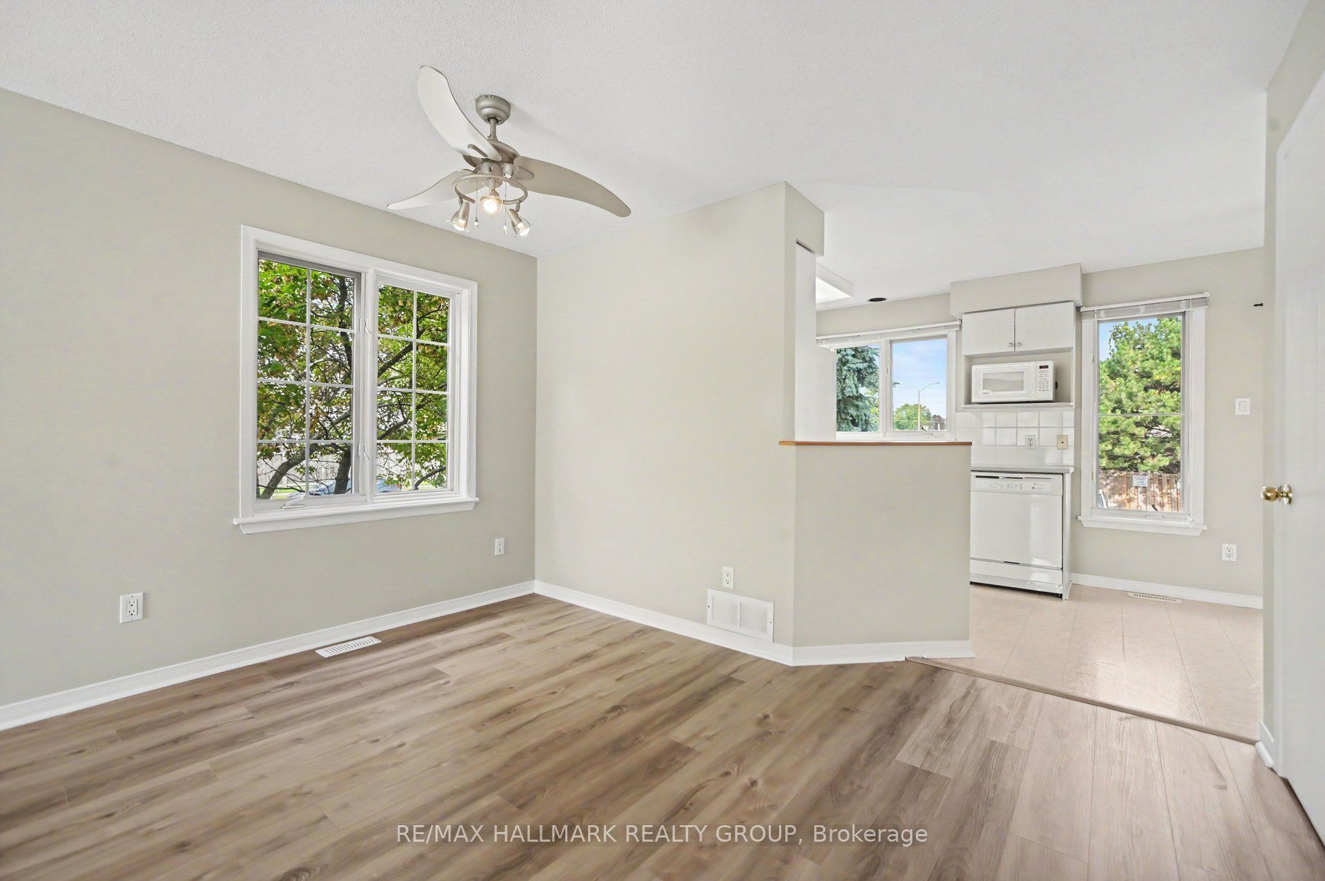 4429 Harper Avenue Property Photo 8
