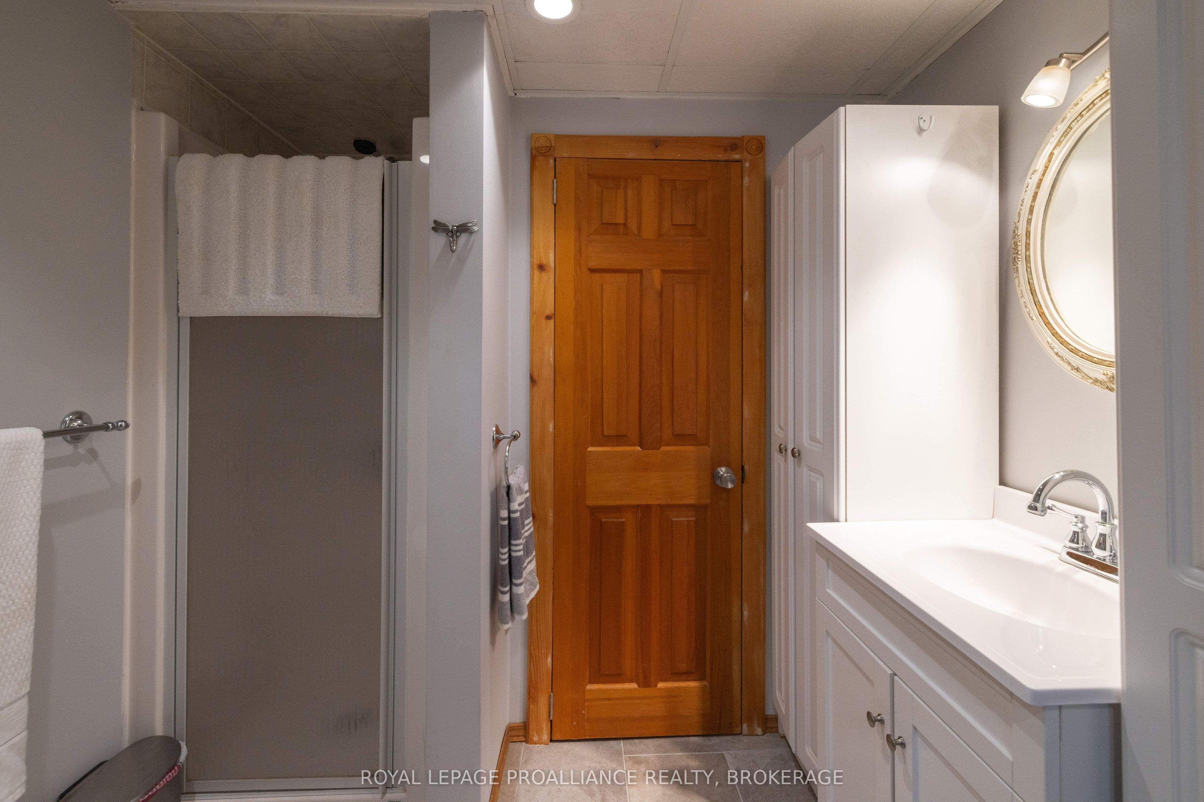 156 Darlingside Drive Property Photo 13