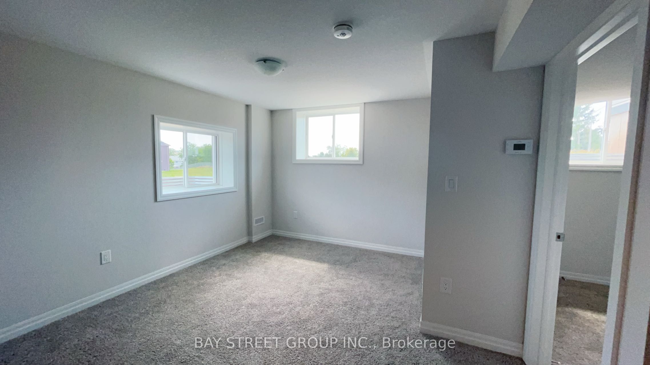 75 Hillcrest Road Lower Property Photo 2