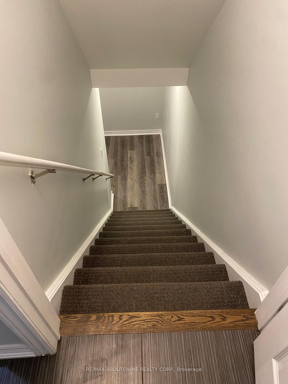 541 Winston Road 63b Property Photo 14