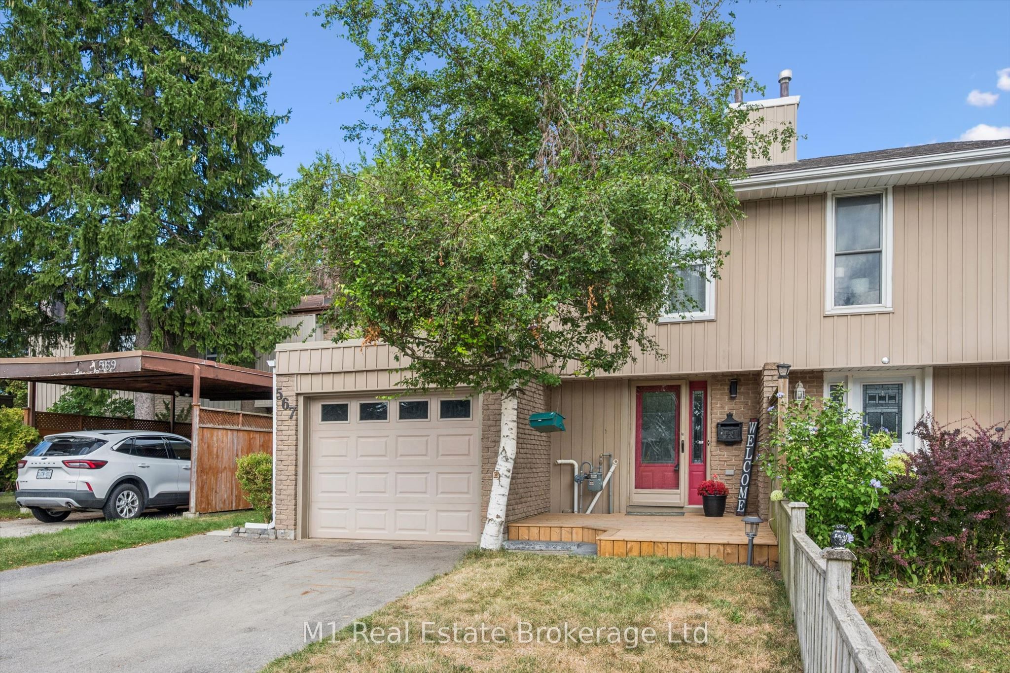 567 Willow Road Property Photo 4