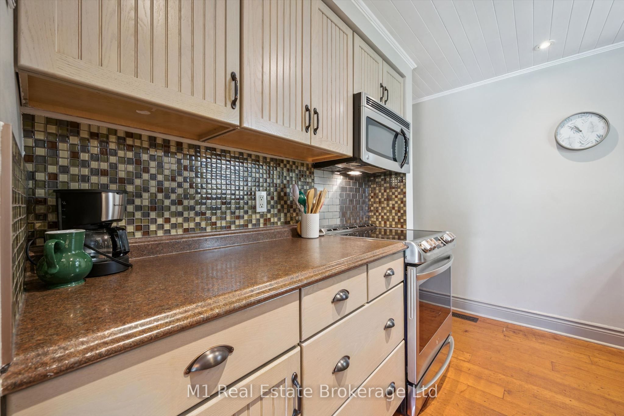 567 Willow Road Property Photo 19
