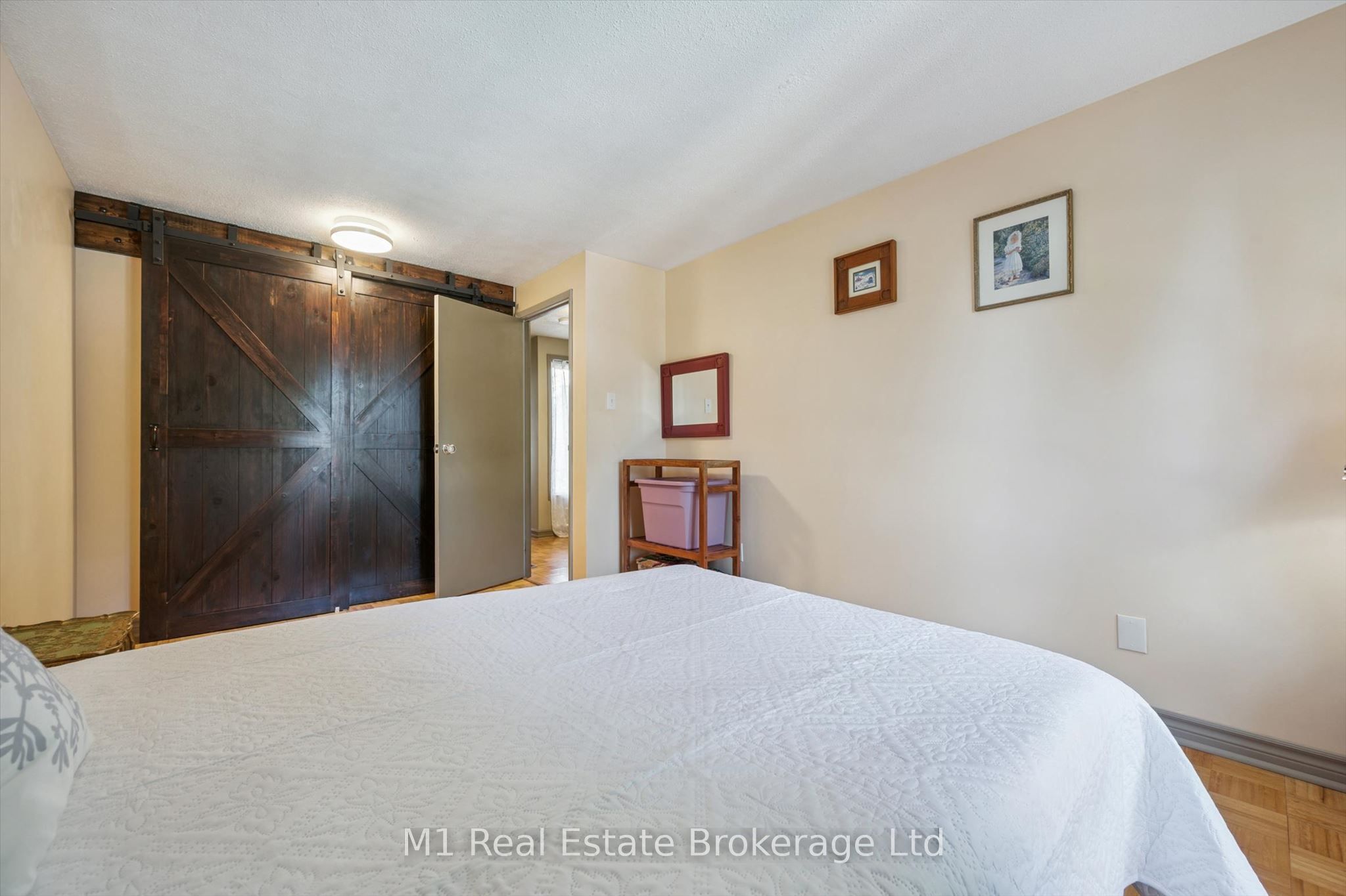 567 Willow Road Property Photo 22
