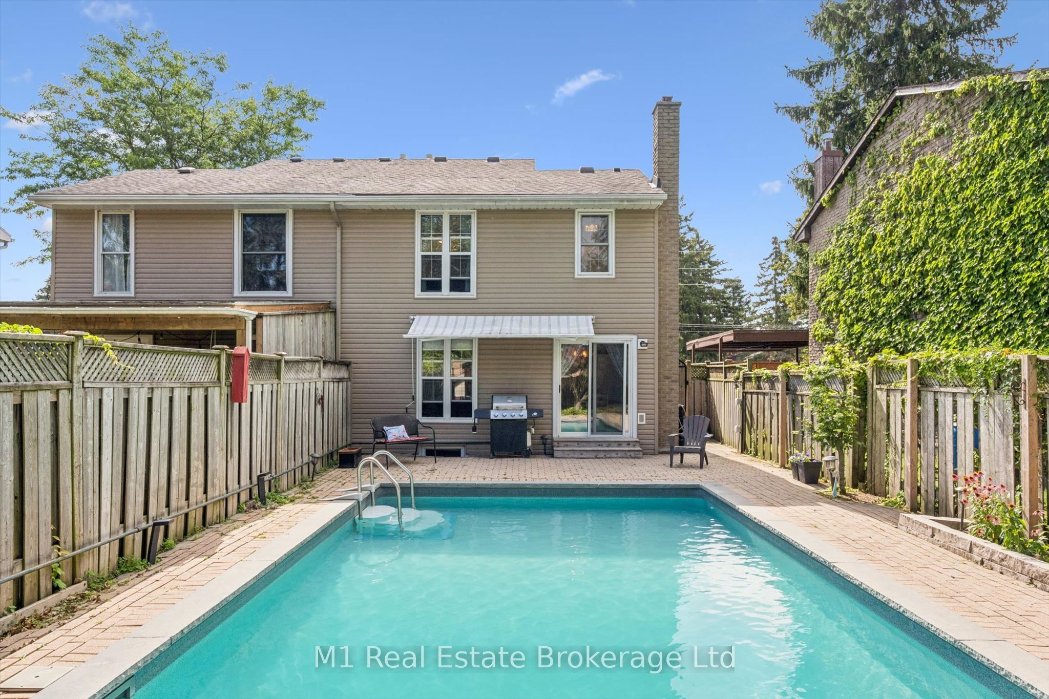 567 Willow Road Property Photo 40