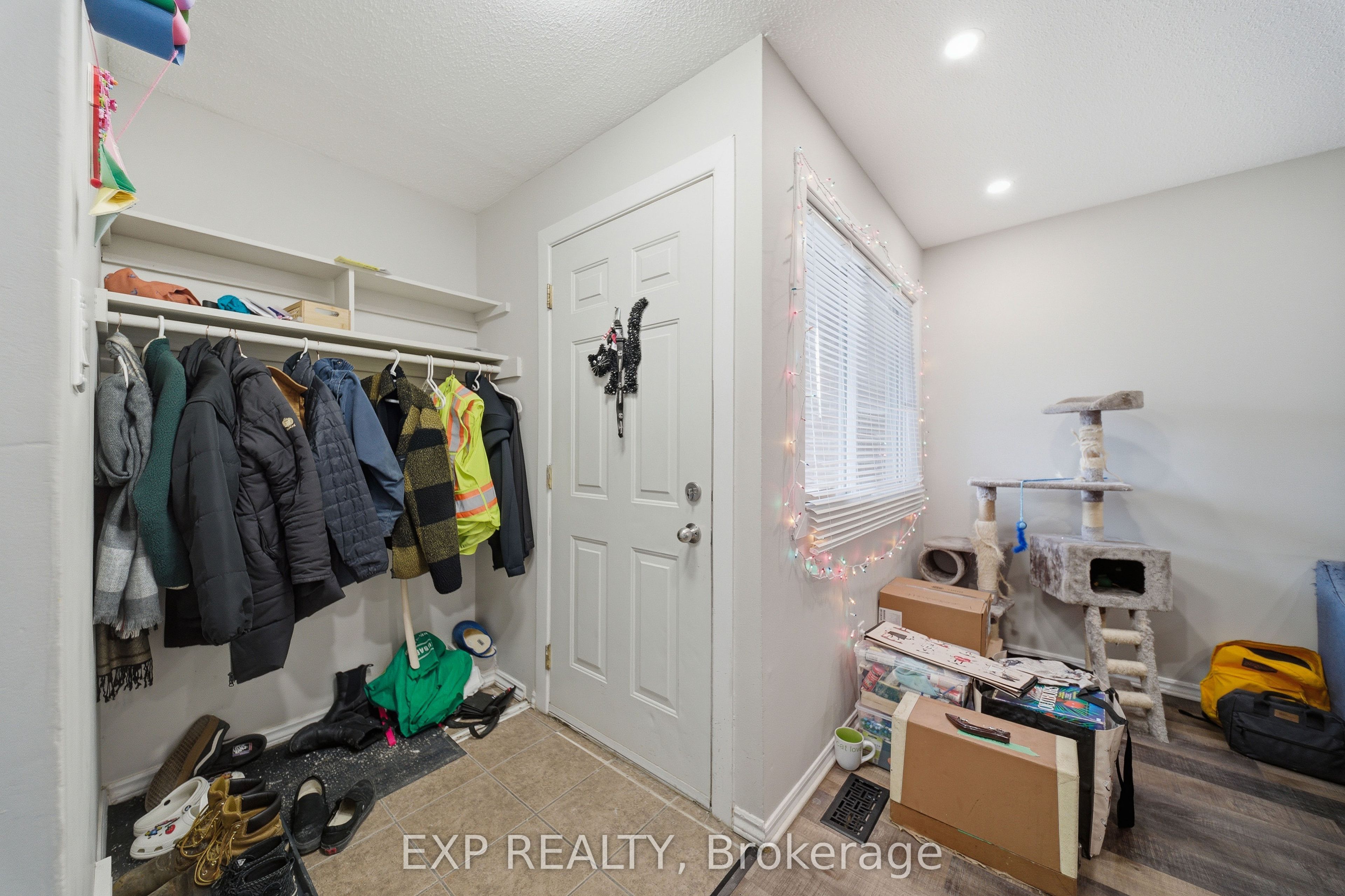 1675 Heatherington Road 11 Property Photo 19
