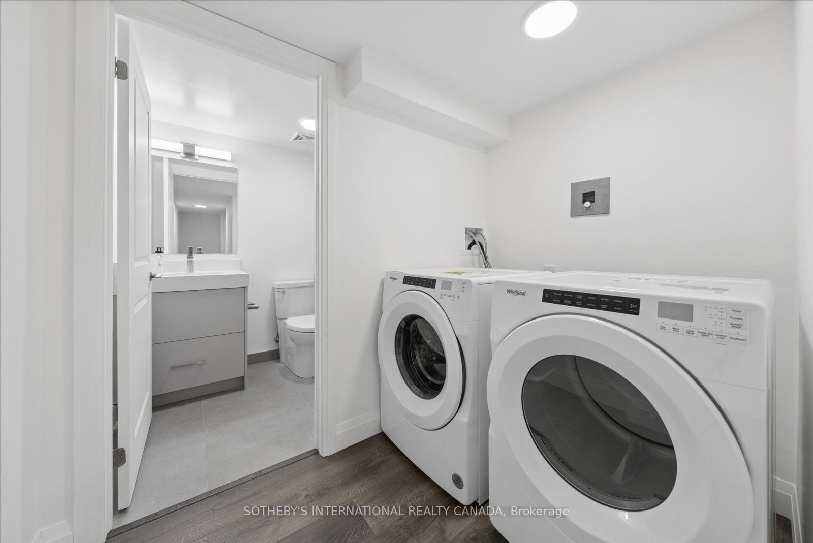 19 West St N Street 17 Property Photo 30