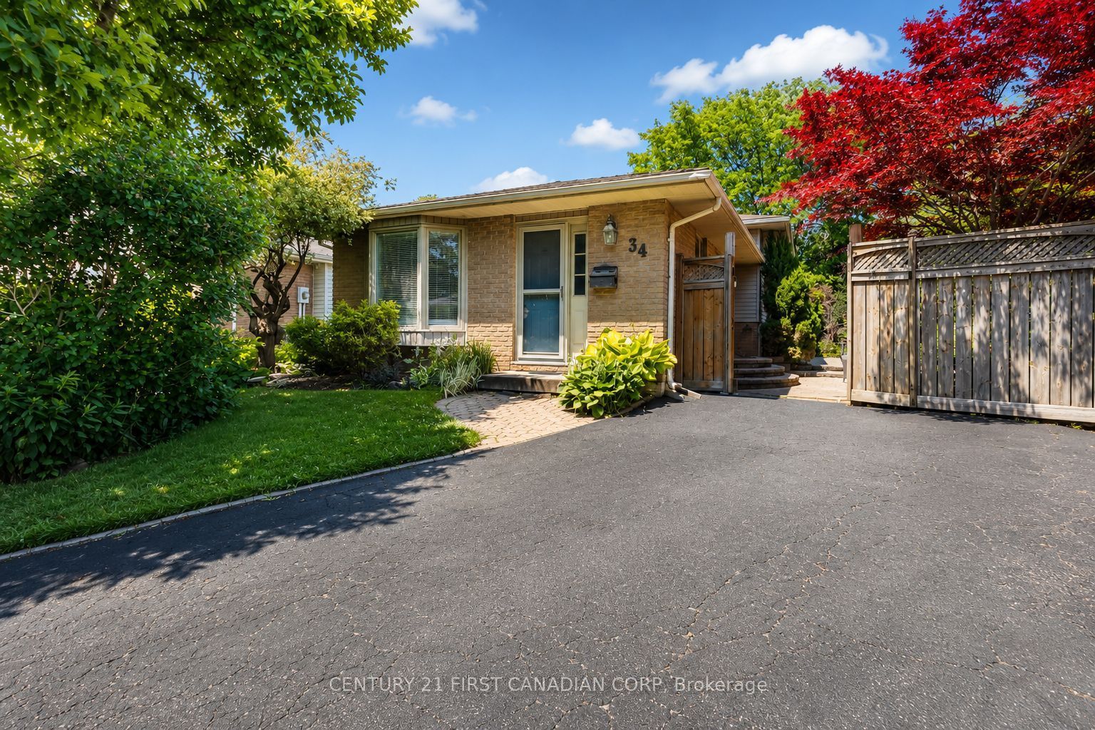 34 Speight Court Property Photo 1