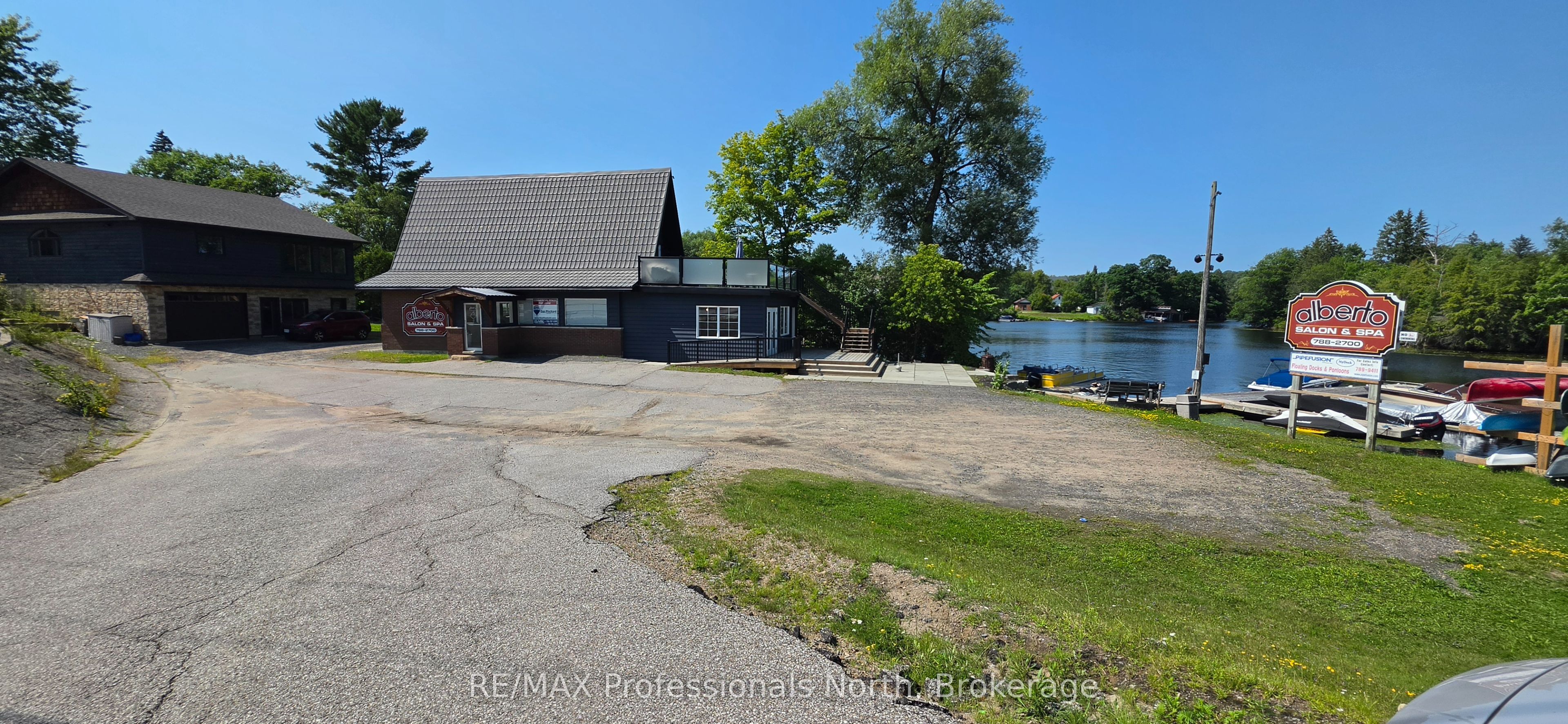8 Park Drive Property Photo 2