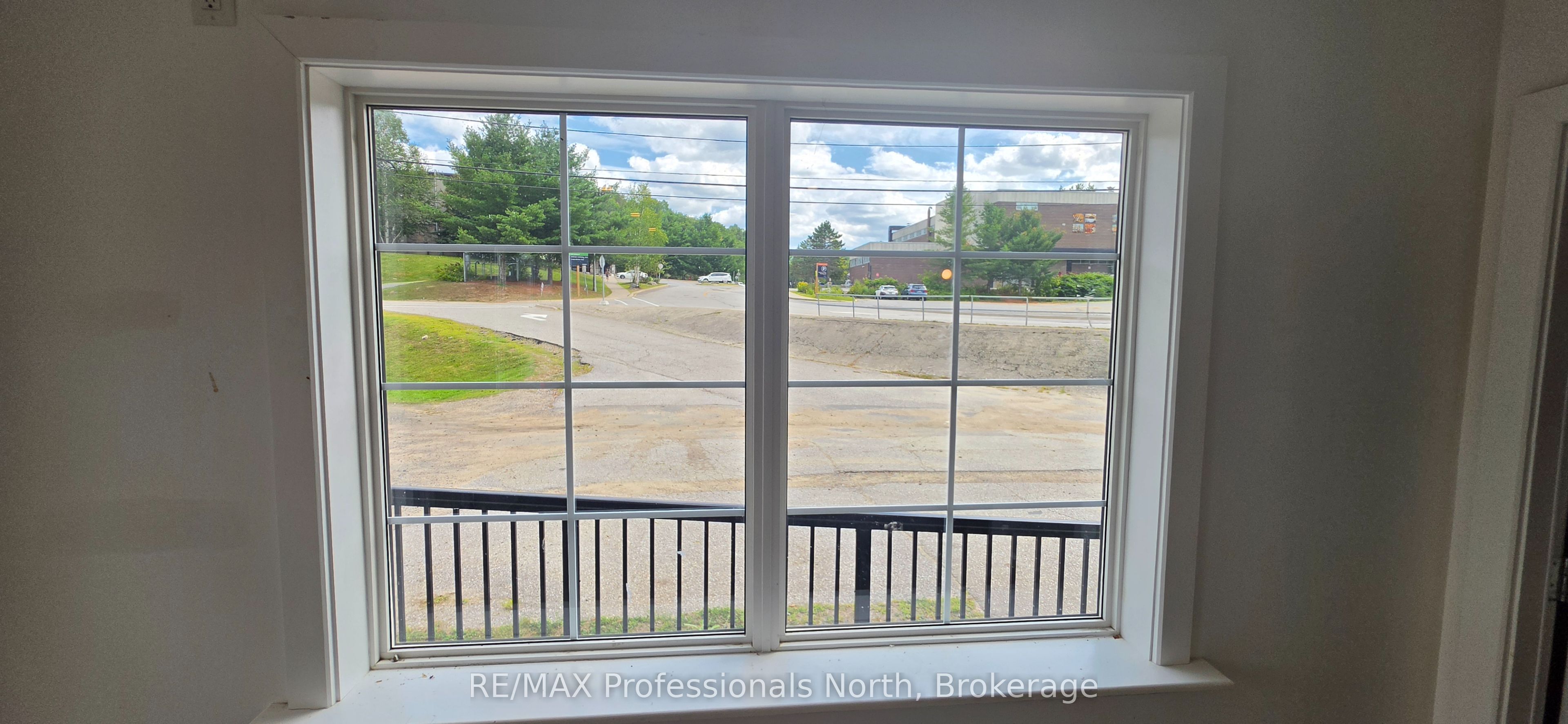 8 Park Drive Property Photo 27