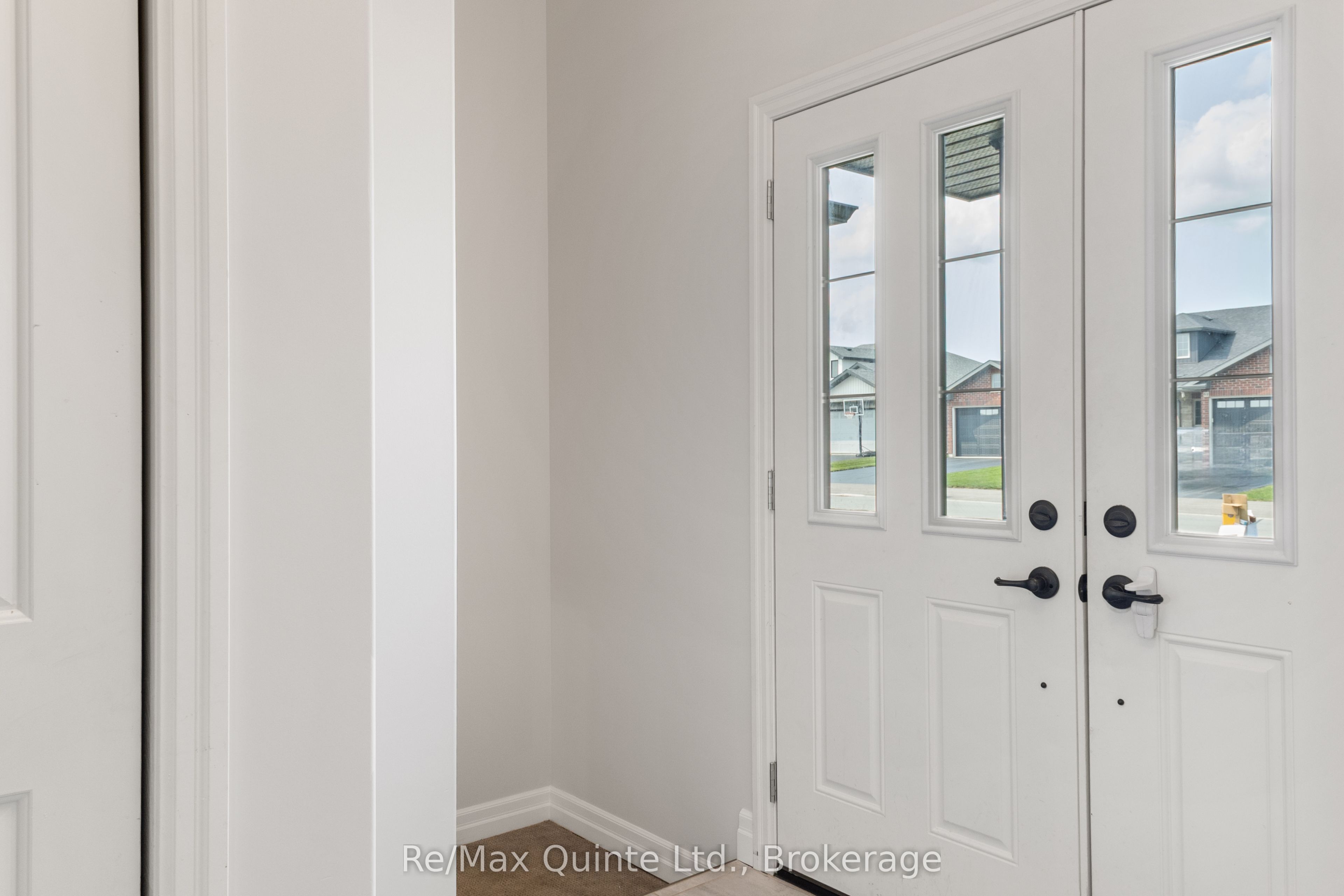 57 Hillside Meadow Drive Property Photo 35