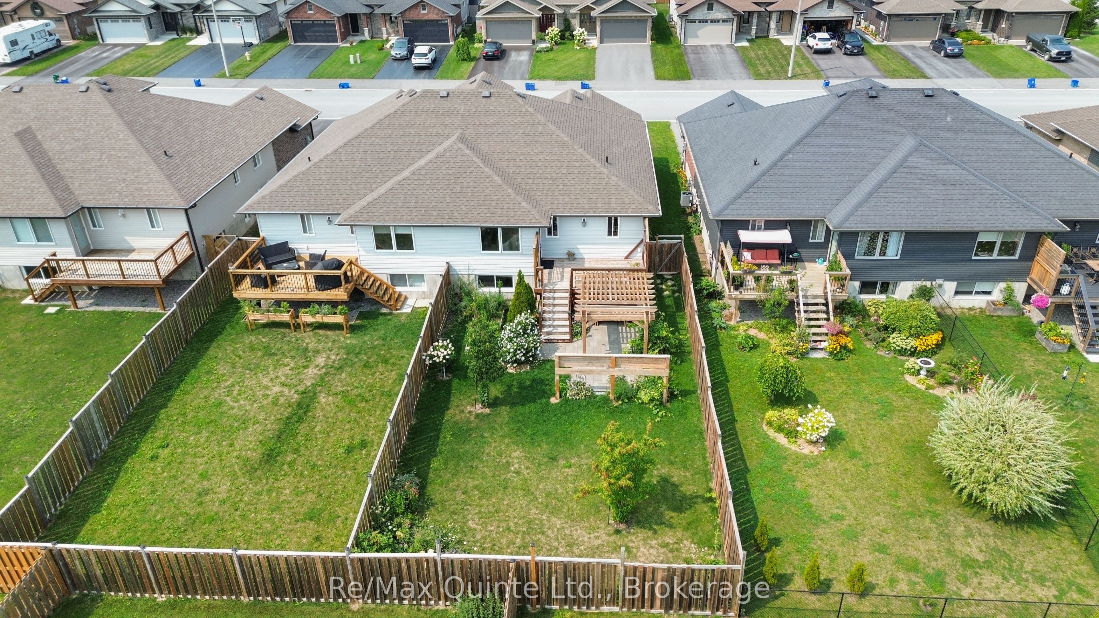 57 Hillside Meadow Drive Property Photo 49