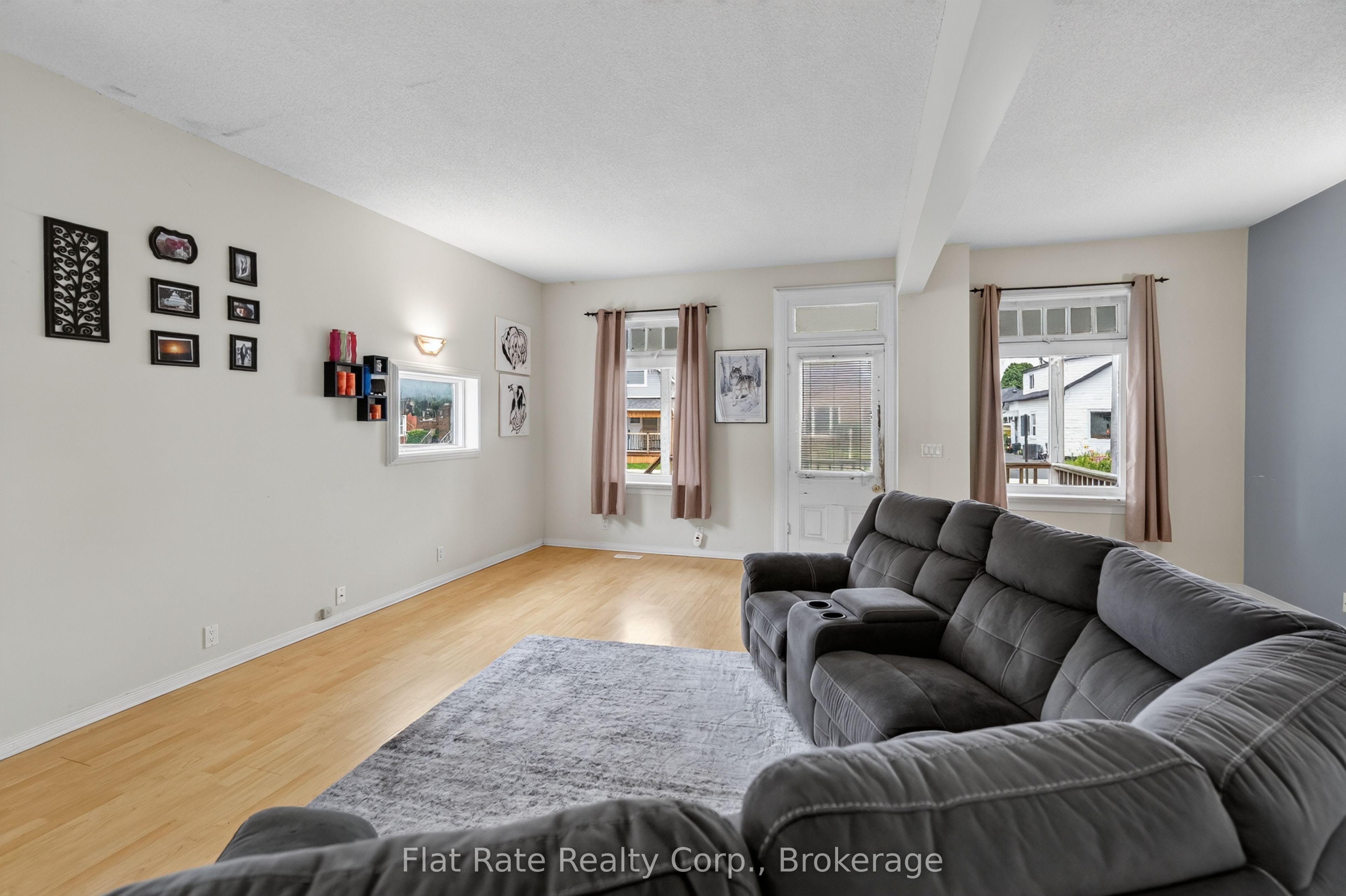 398 Edison Avenue Property Photo 6