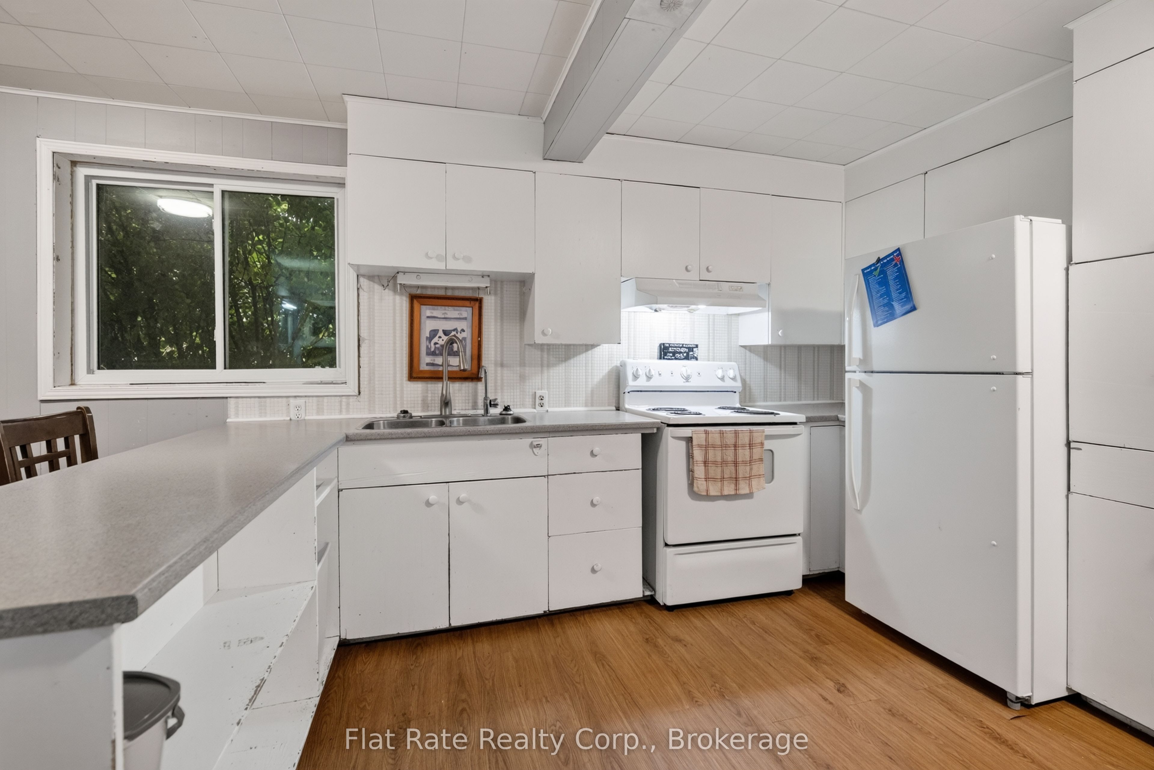 398 Edison Avenue Property Photo 10