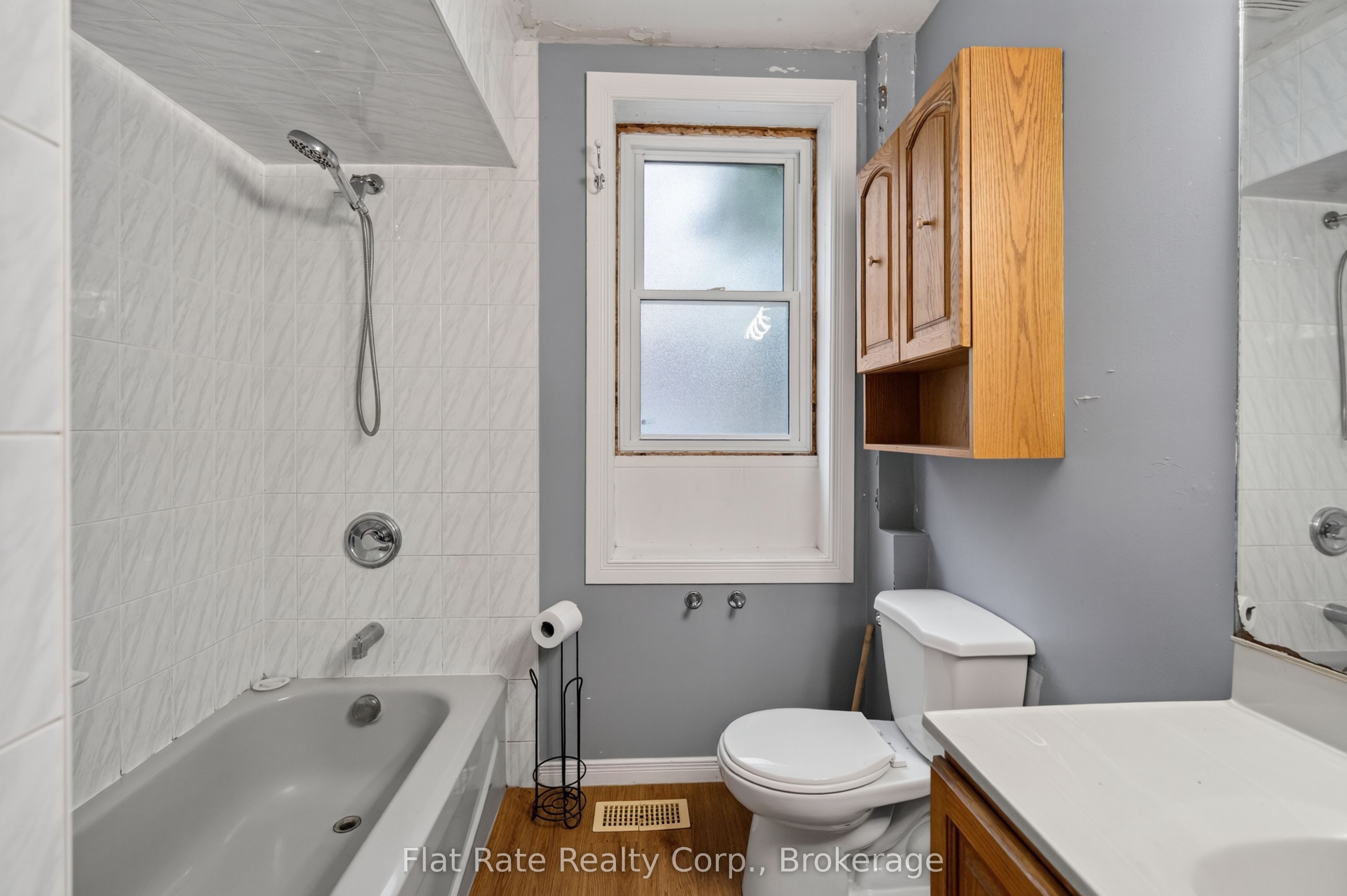 398 Edison Avenue Property Photo 16