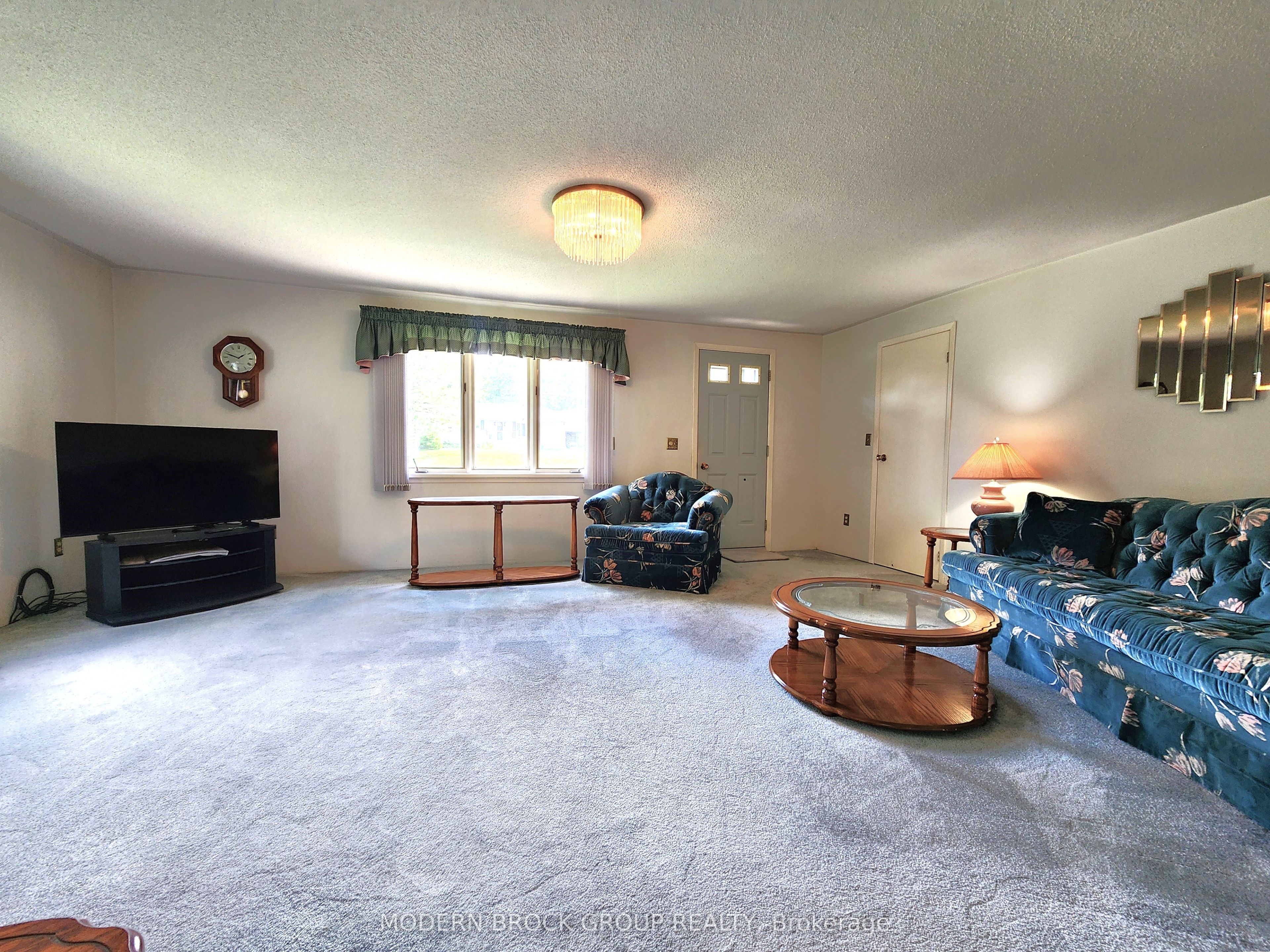 70 Victoria Road Property Photo 6