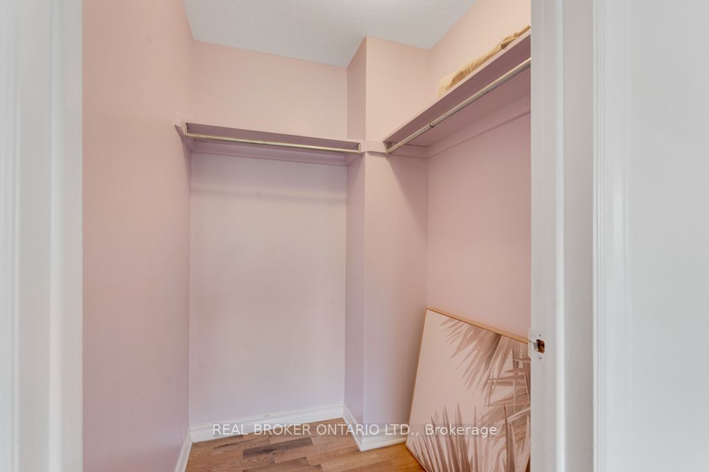 26 Greenboro Crescent Property Photo 22