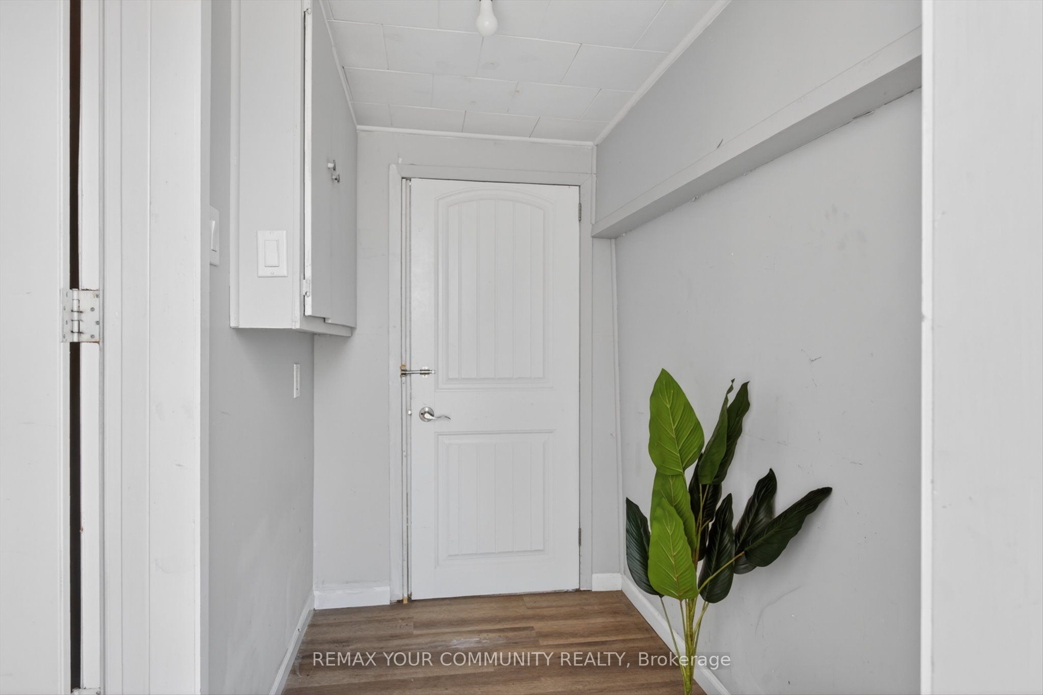 426 Wolsely Street Property Photo 21