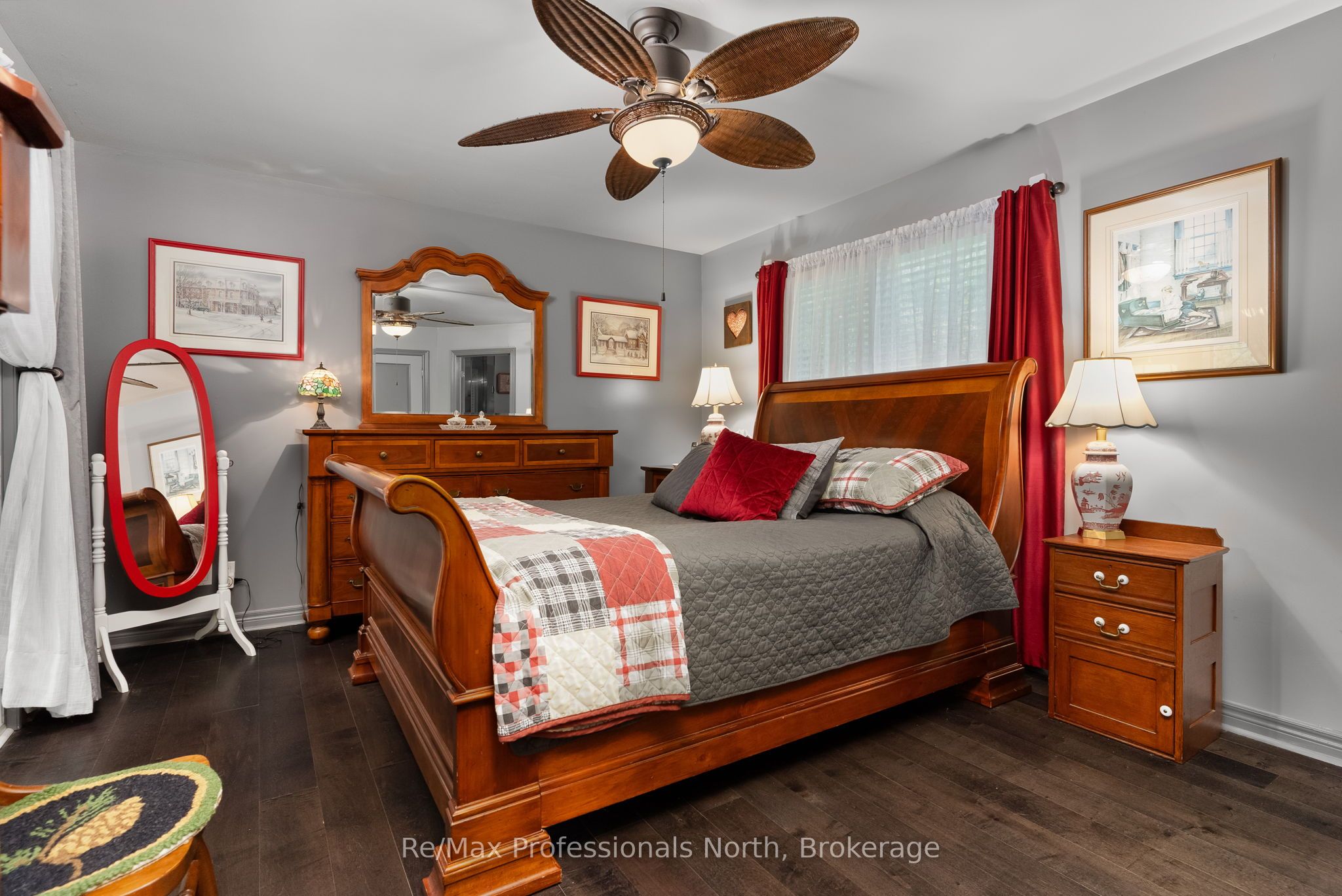 1005 Laidlaw Avenue Property Photo 10