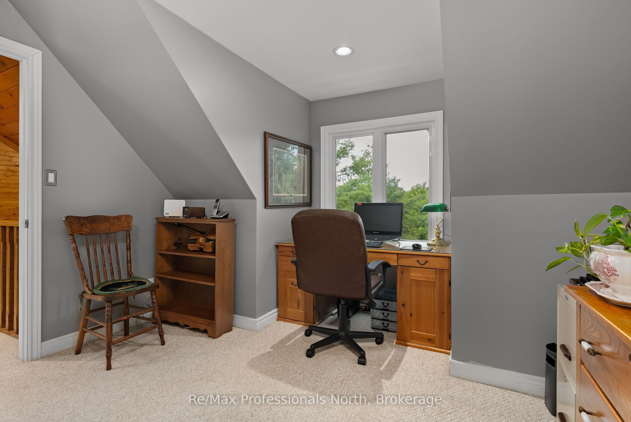 1005 Laidlaw Avenue Property Photo 18