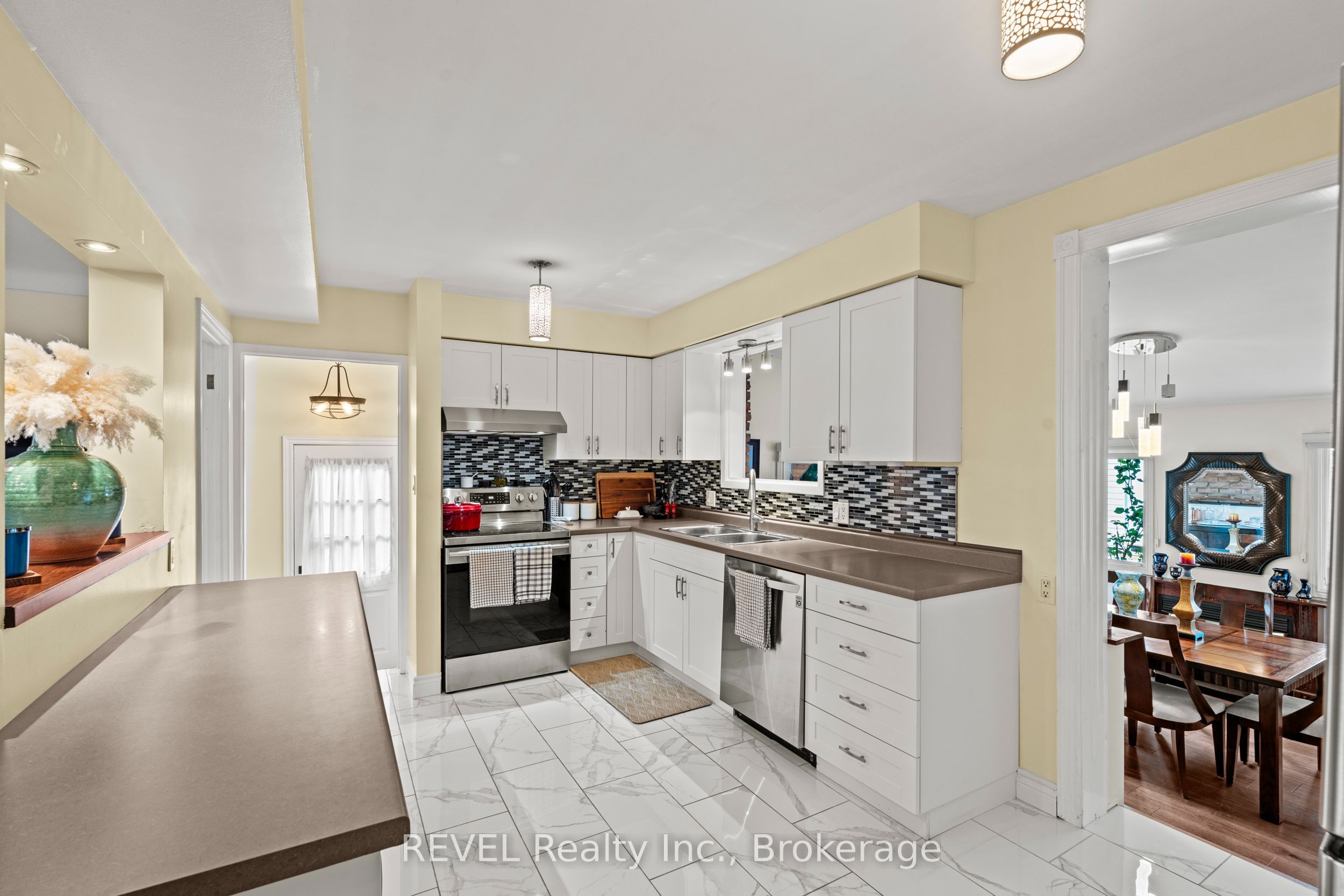 28 Black Knight Road Property Photo 14
