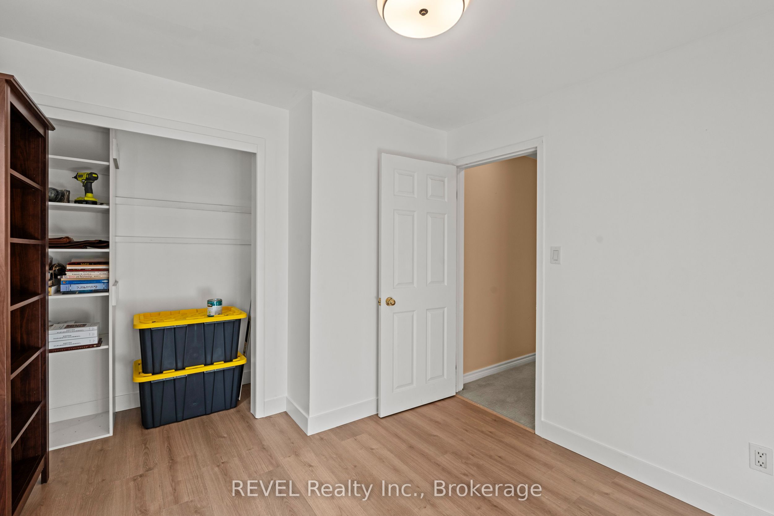28 Black Knight Road Property Photo 25