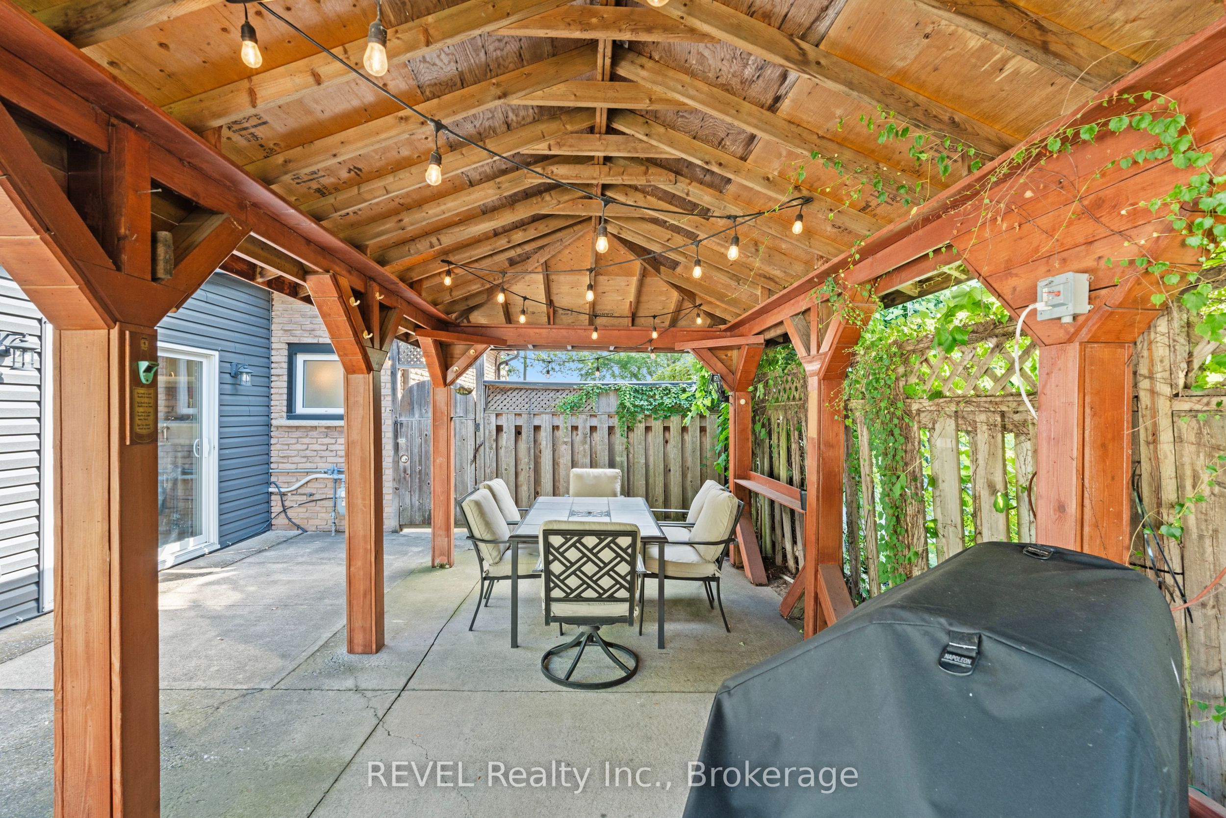 28 Black Knight Road Property Photo 34