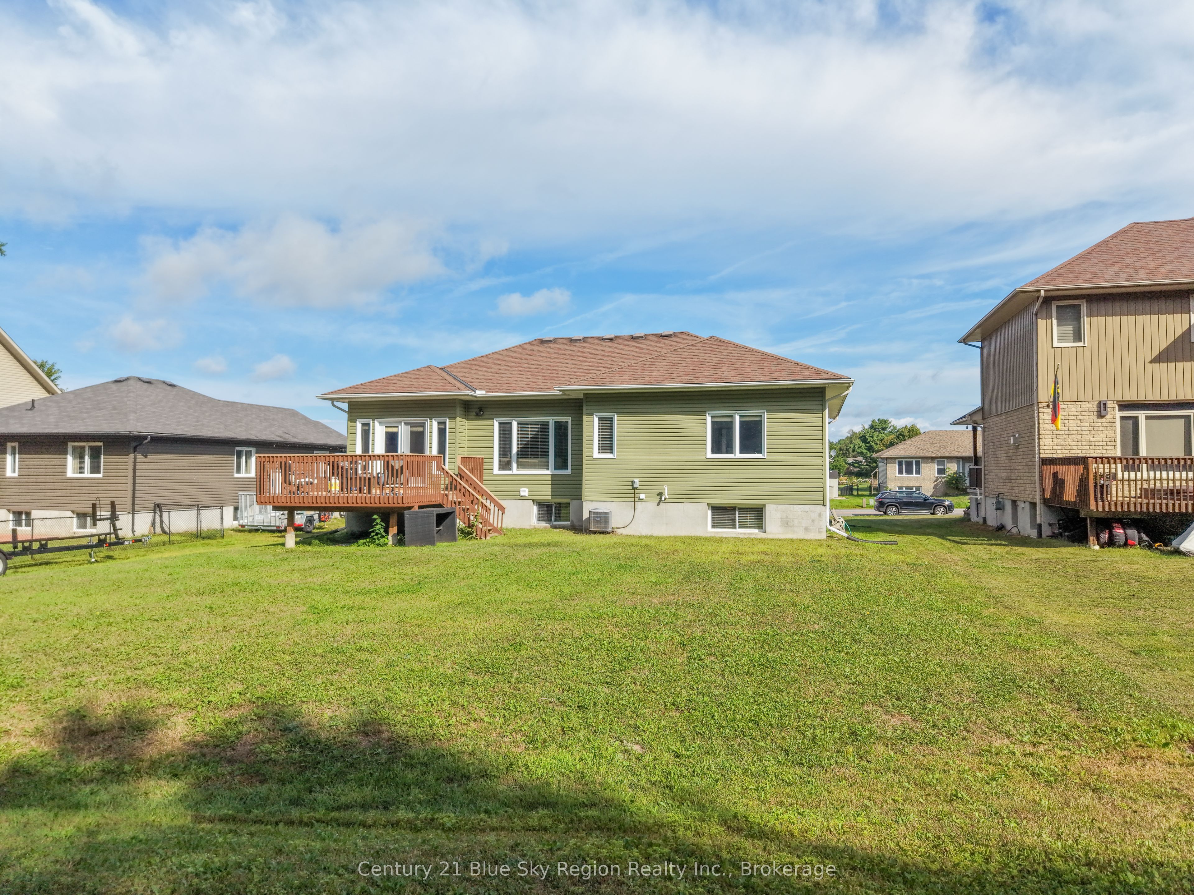 24 Osprey Crescent Property Photo 2