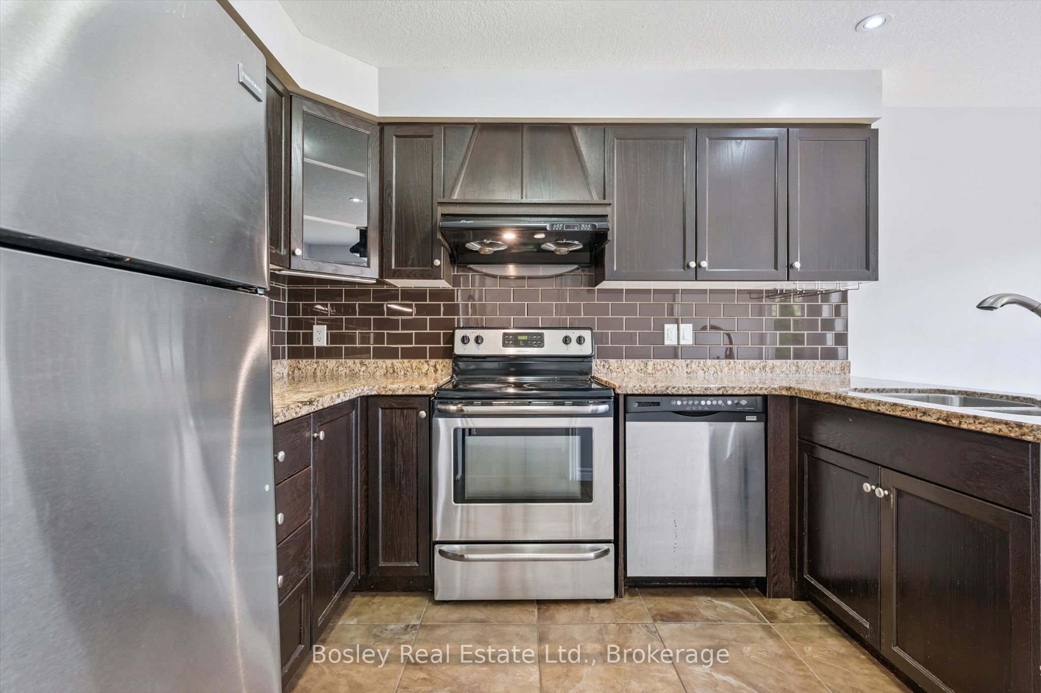 4 Pearson Street Property Photo 19