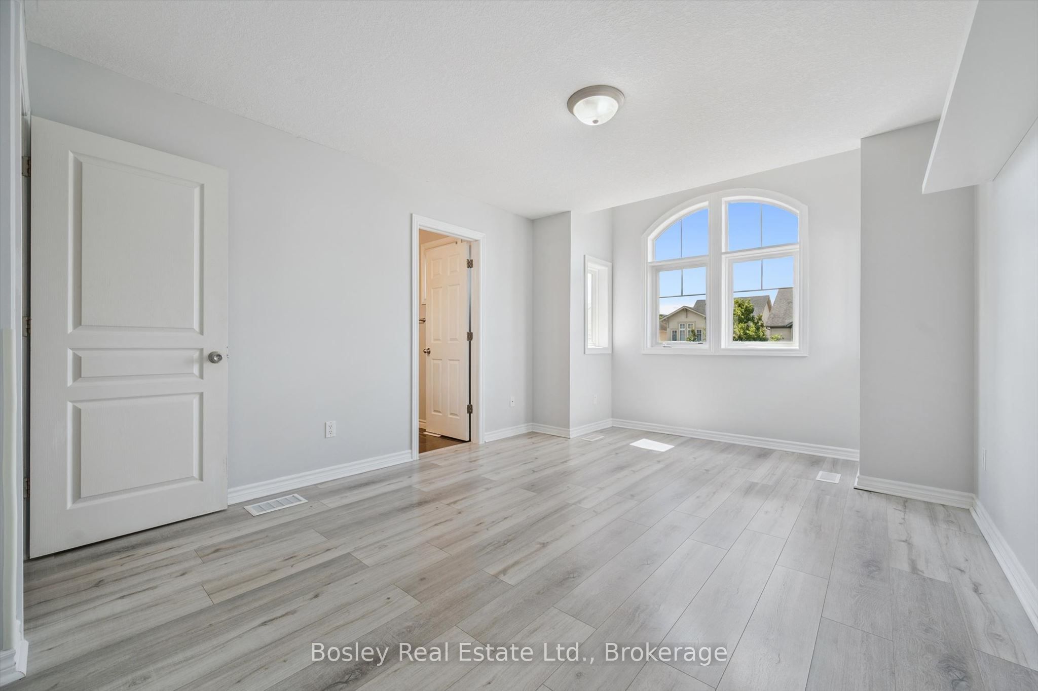 4 Pearson Street Property Photo 26