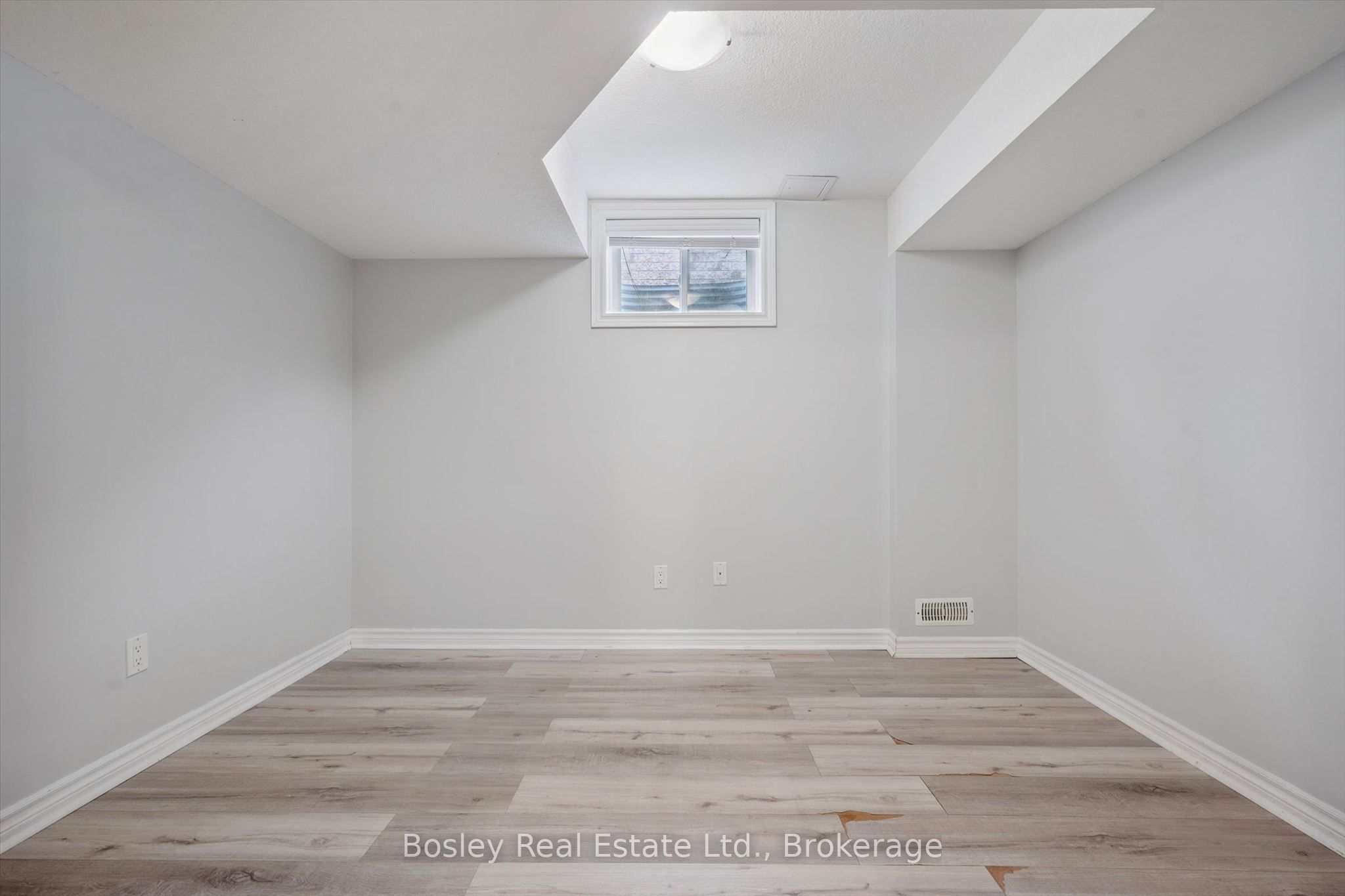 4 Pearson Street Property Photo 38