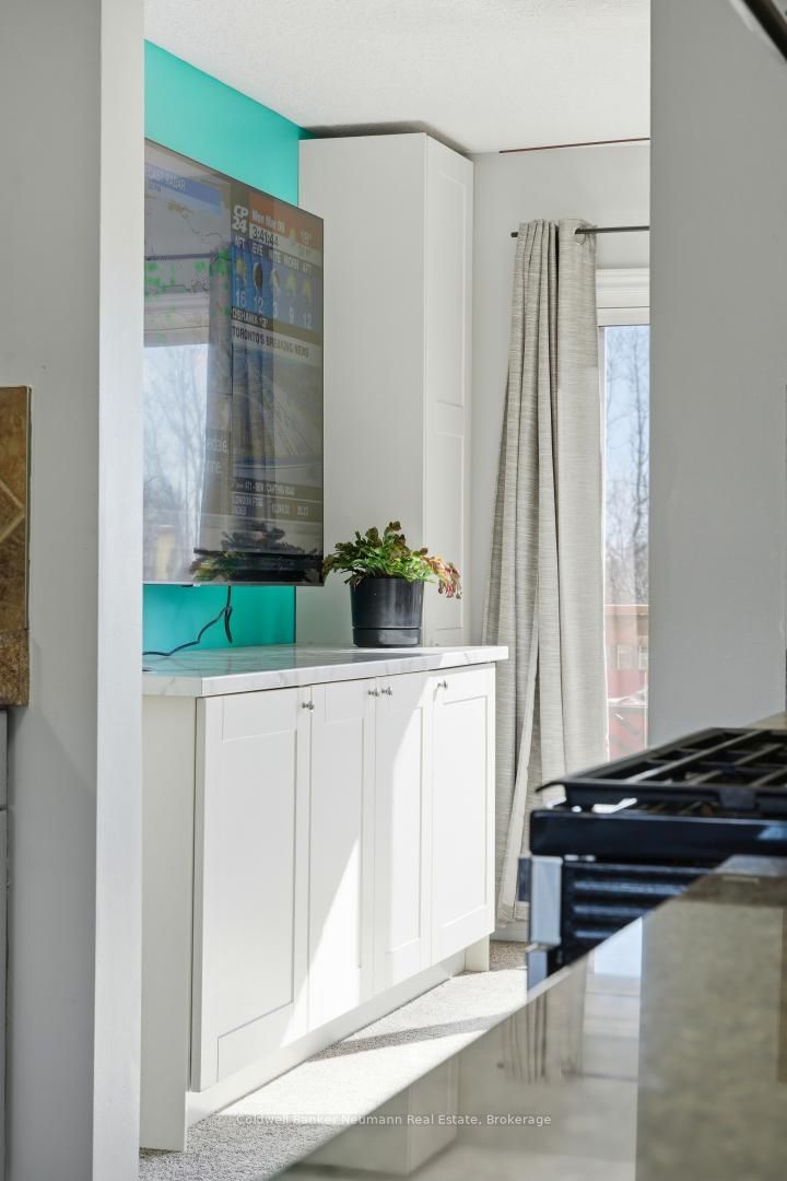 67 Cedarvale Avenue Property Photo 8