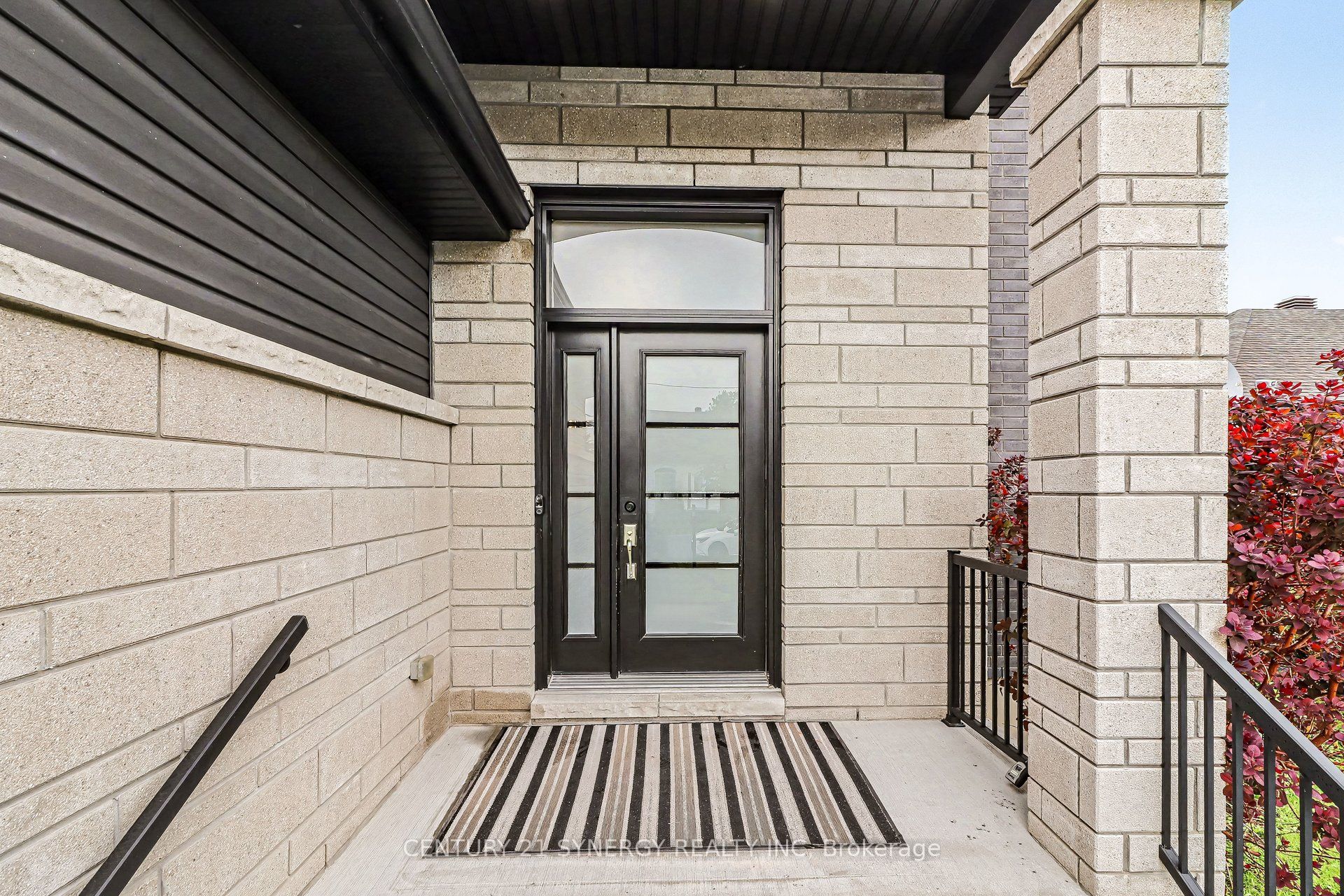 754 Saint Joseph Street Property Photo 4
