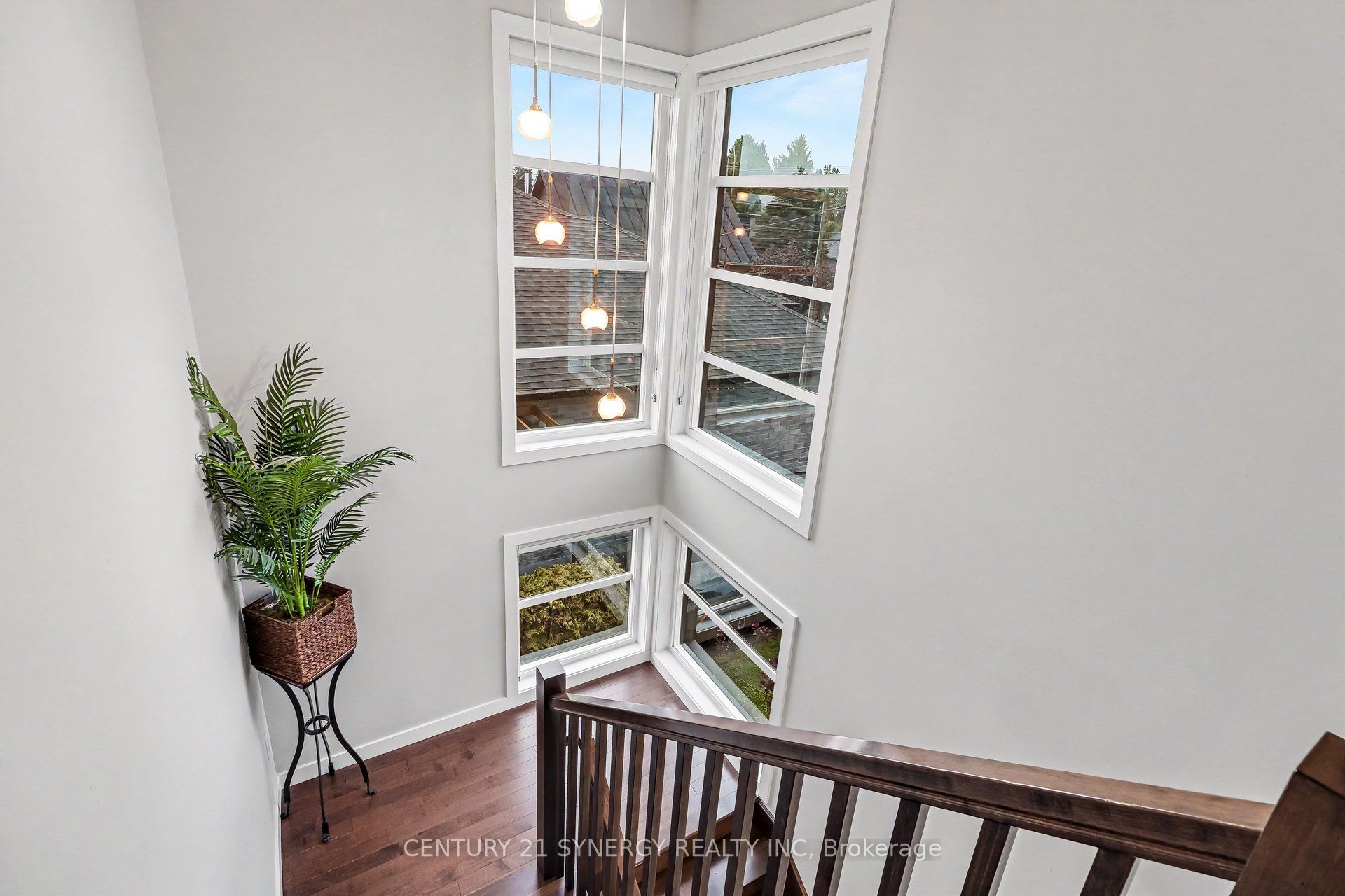 754 Saint Joseph Street Property Photo 24