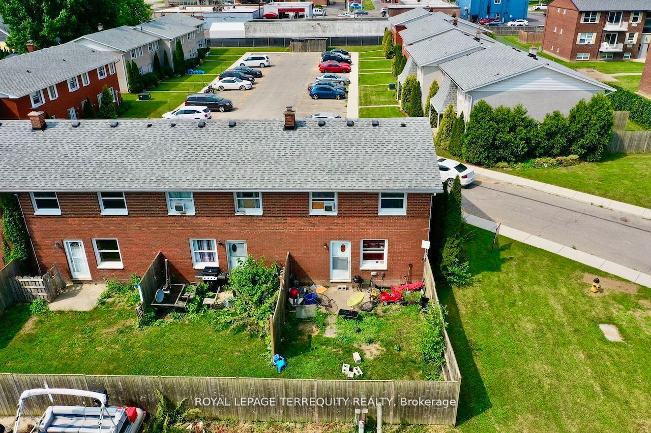 10 Orchard Place Property Photo 16