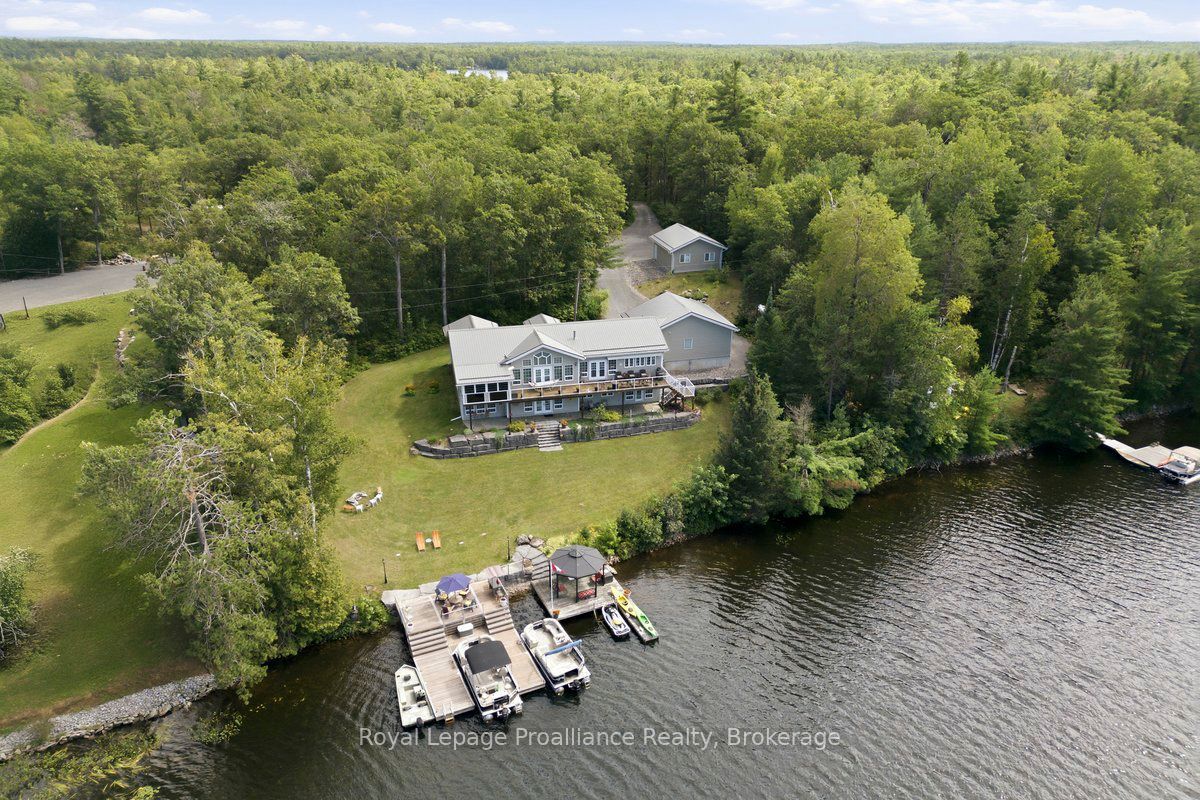 256 Peninsula Road Property Photo 1