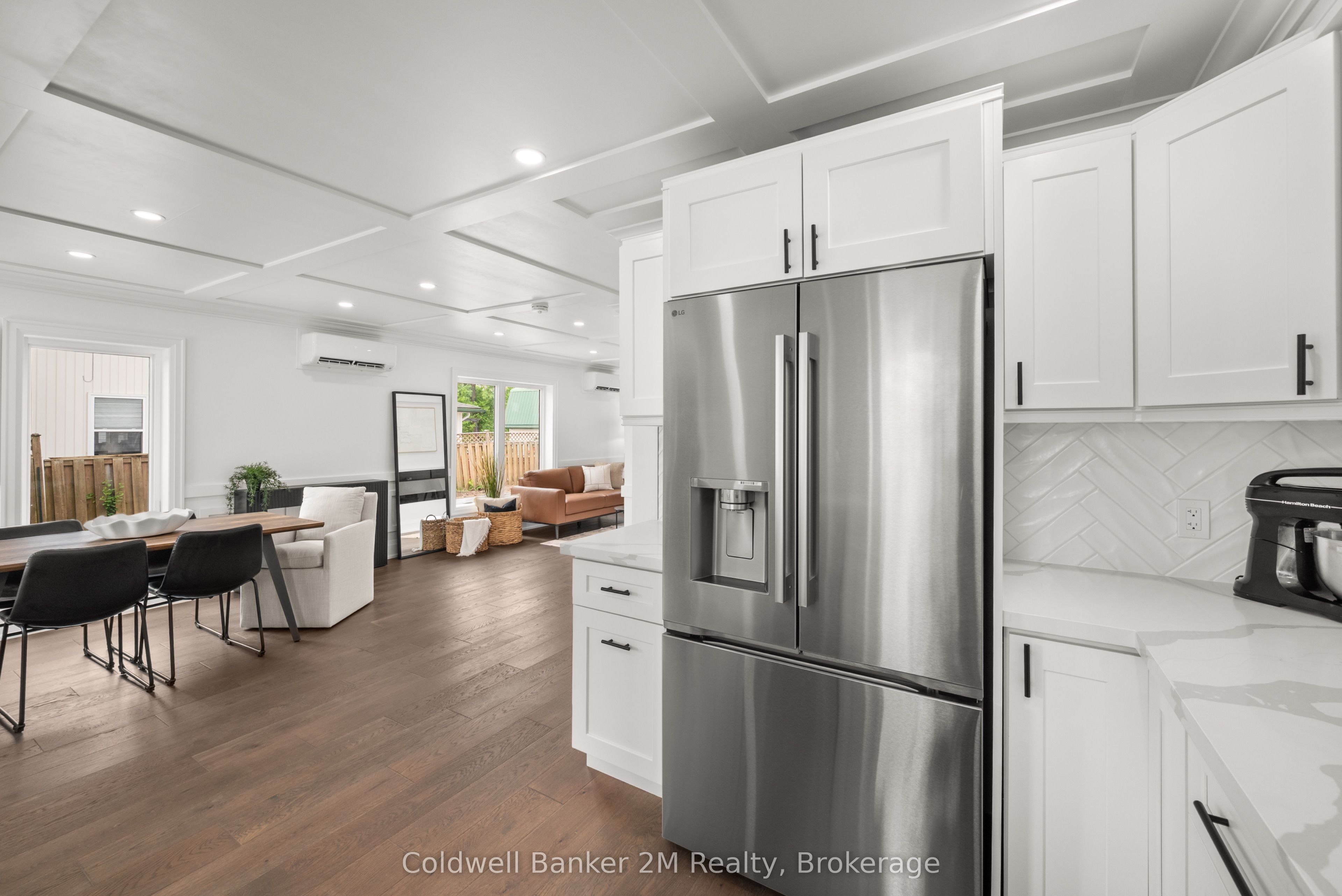 64 Head Street Property Photo 15