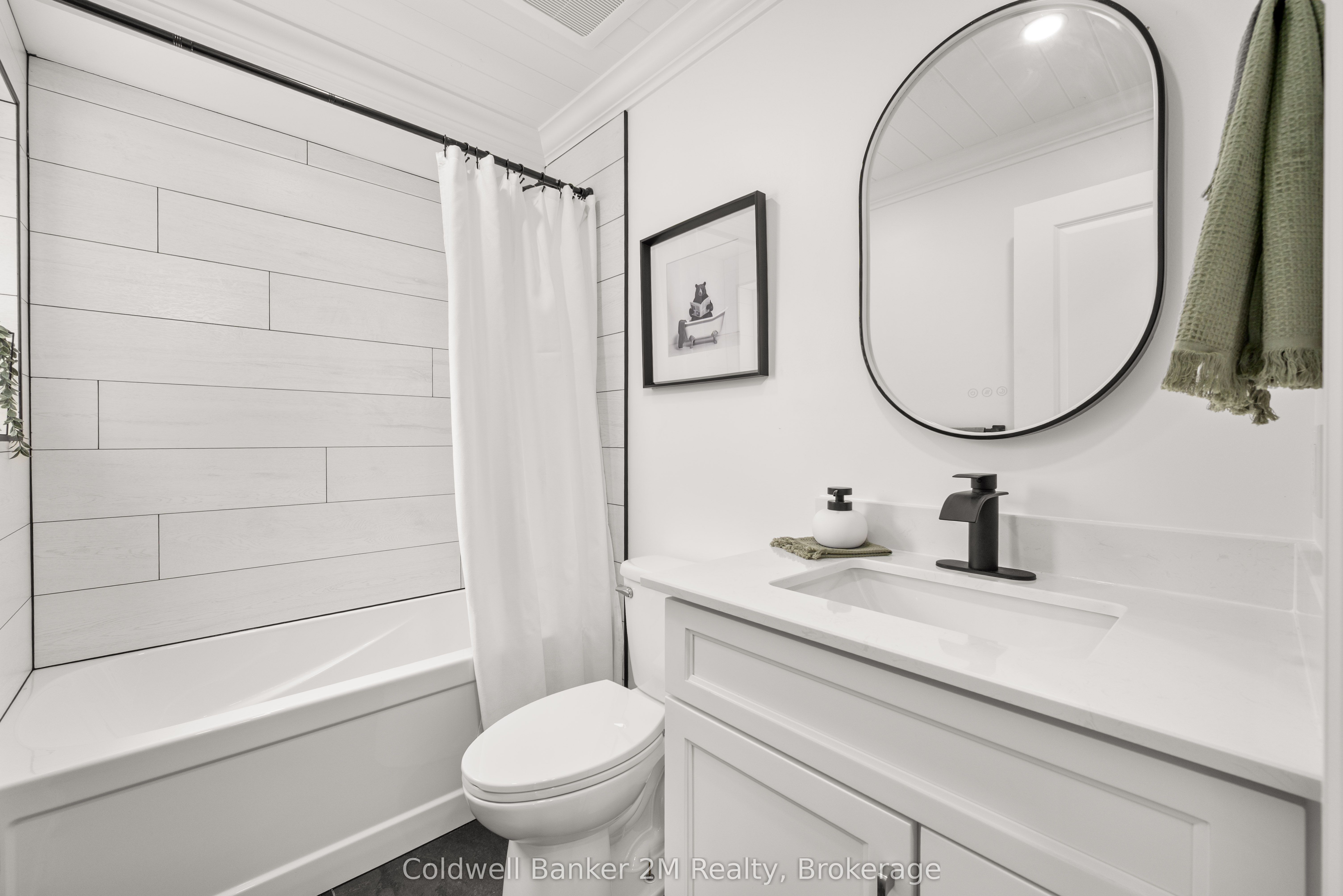 64 Head Street Property Photo 27