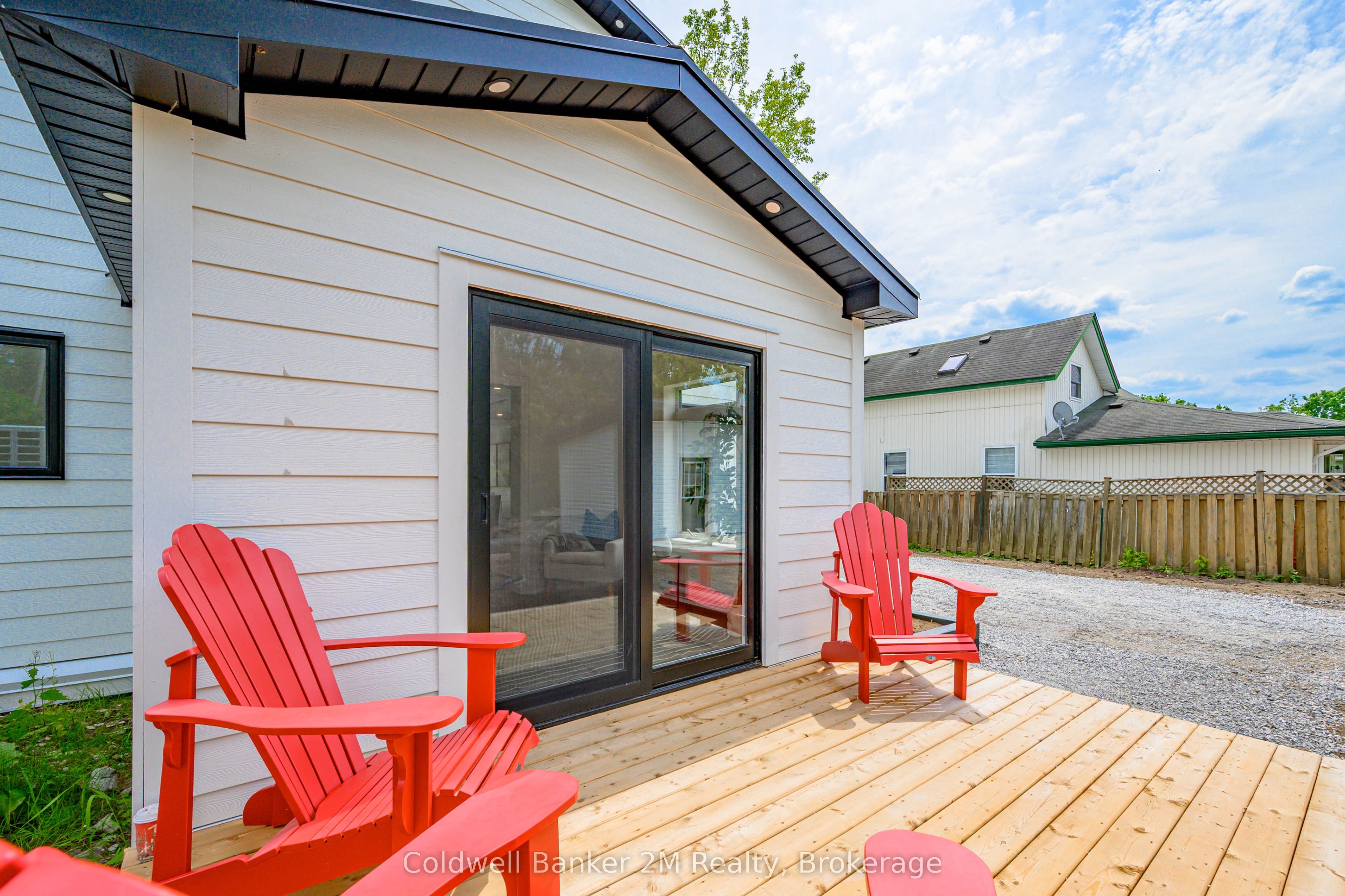 64 Head Street Property Photo 43