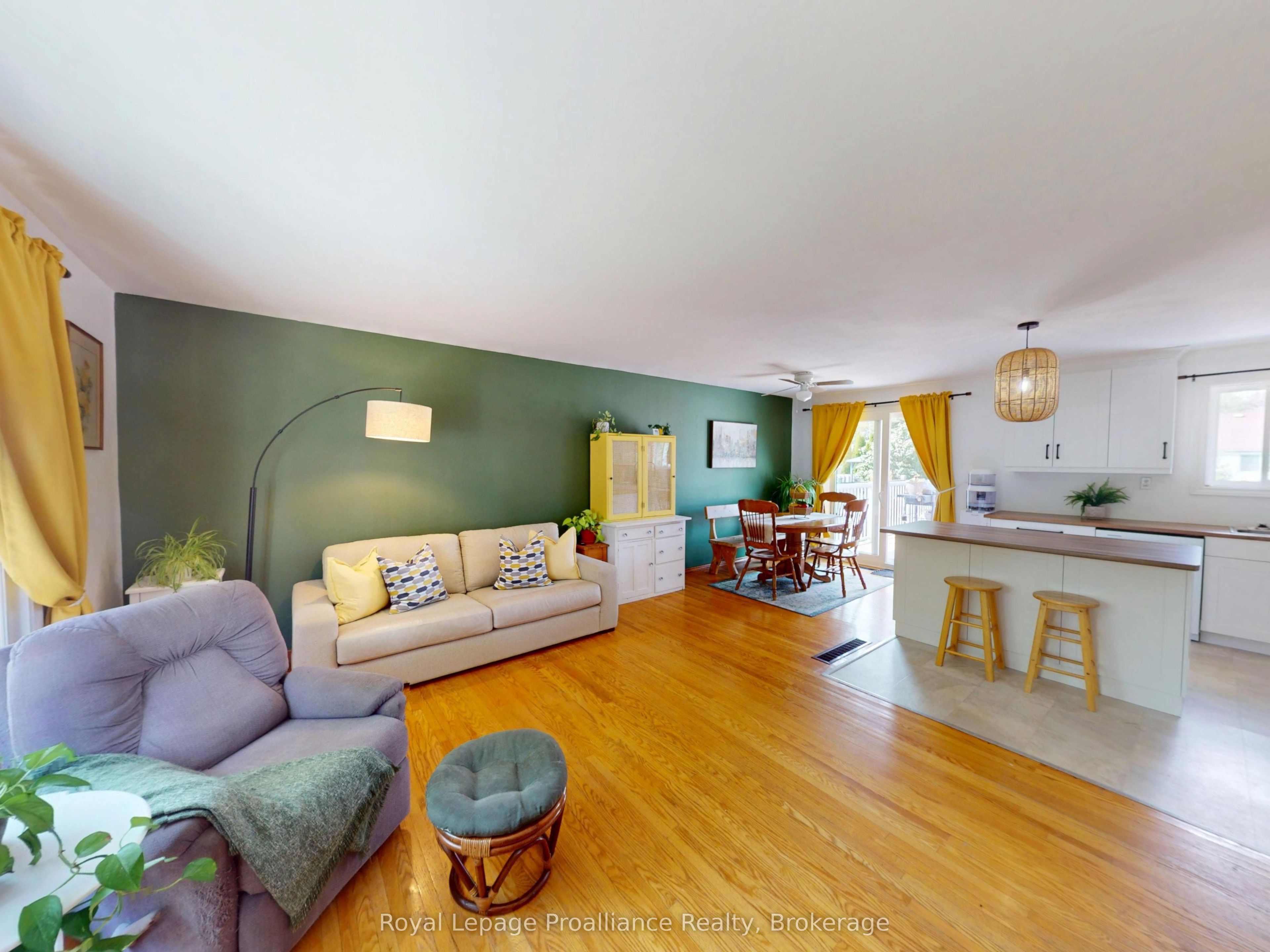 4 Richmond Grove Property Photo 5