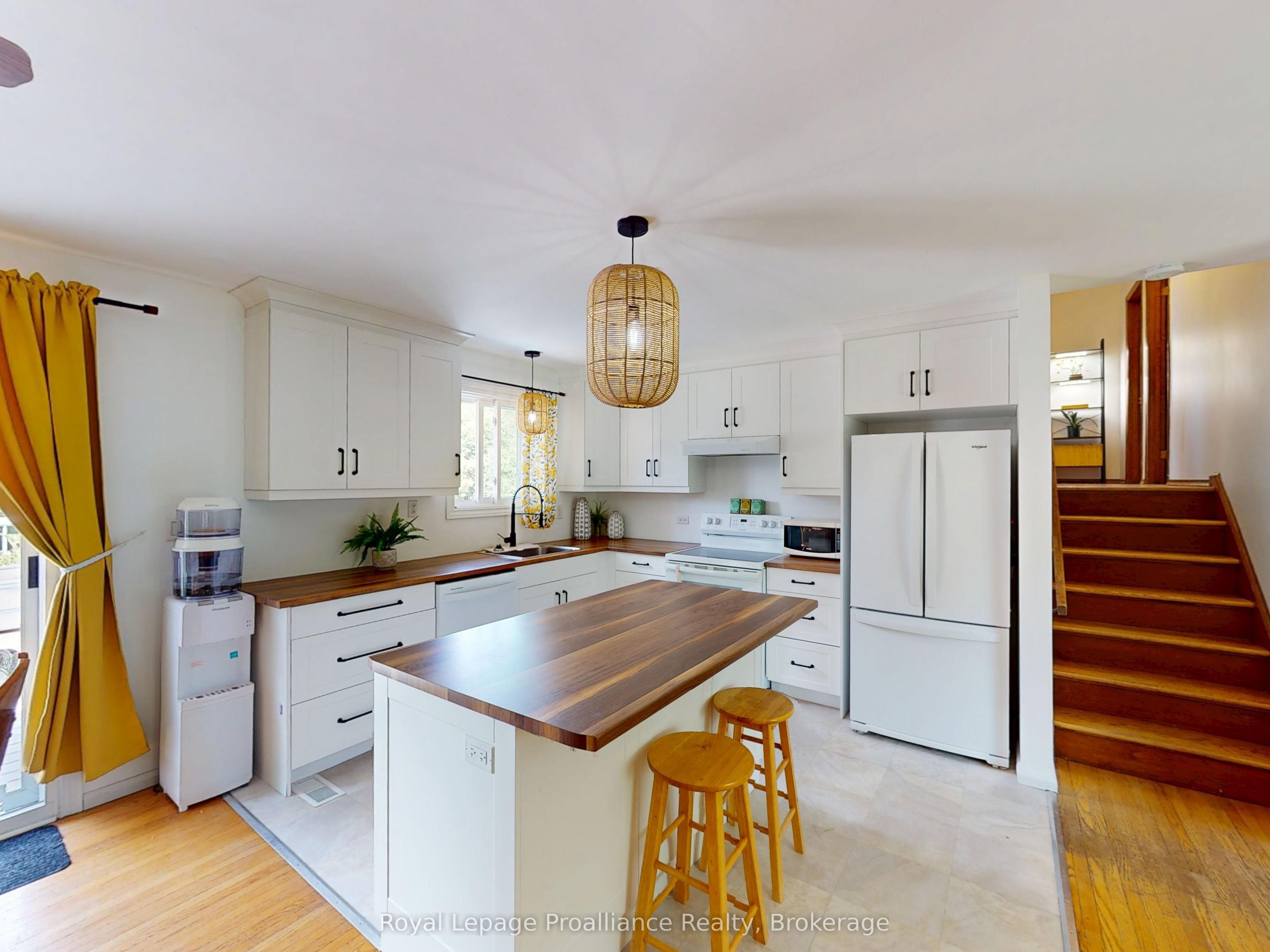 4 Richmond Grove Property Photo 6