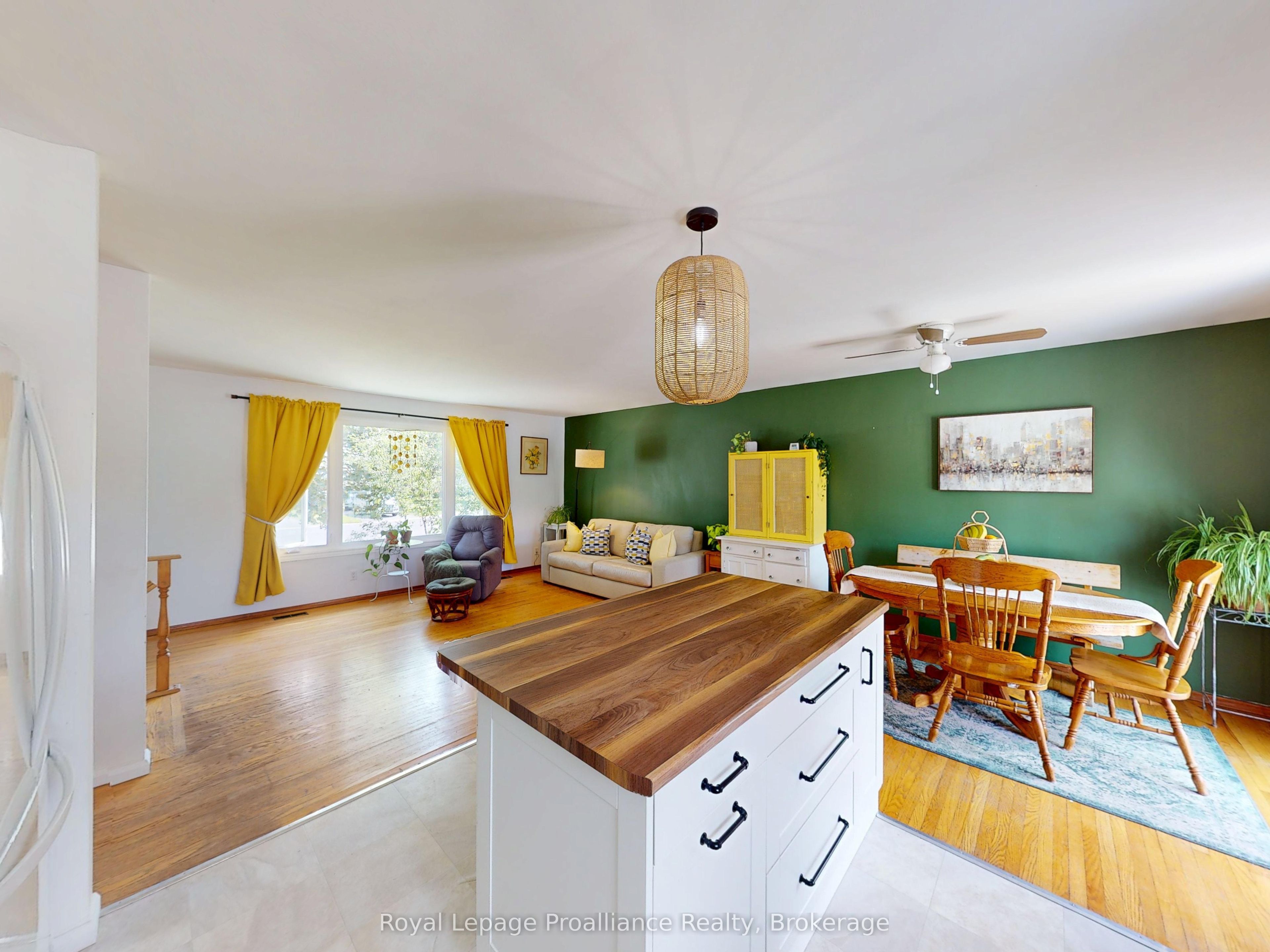4 Richmond Grove Property Photo 9