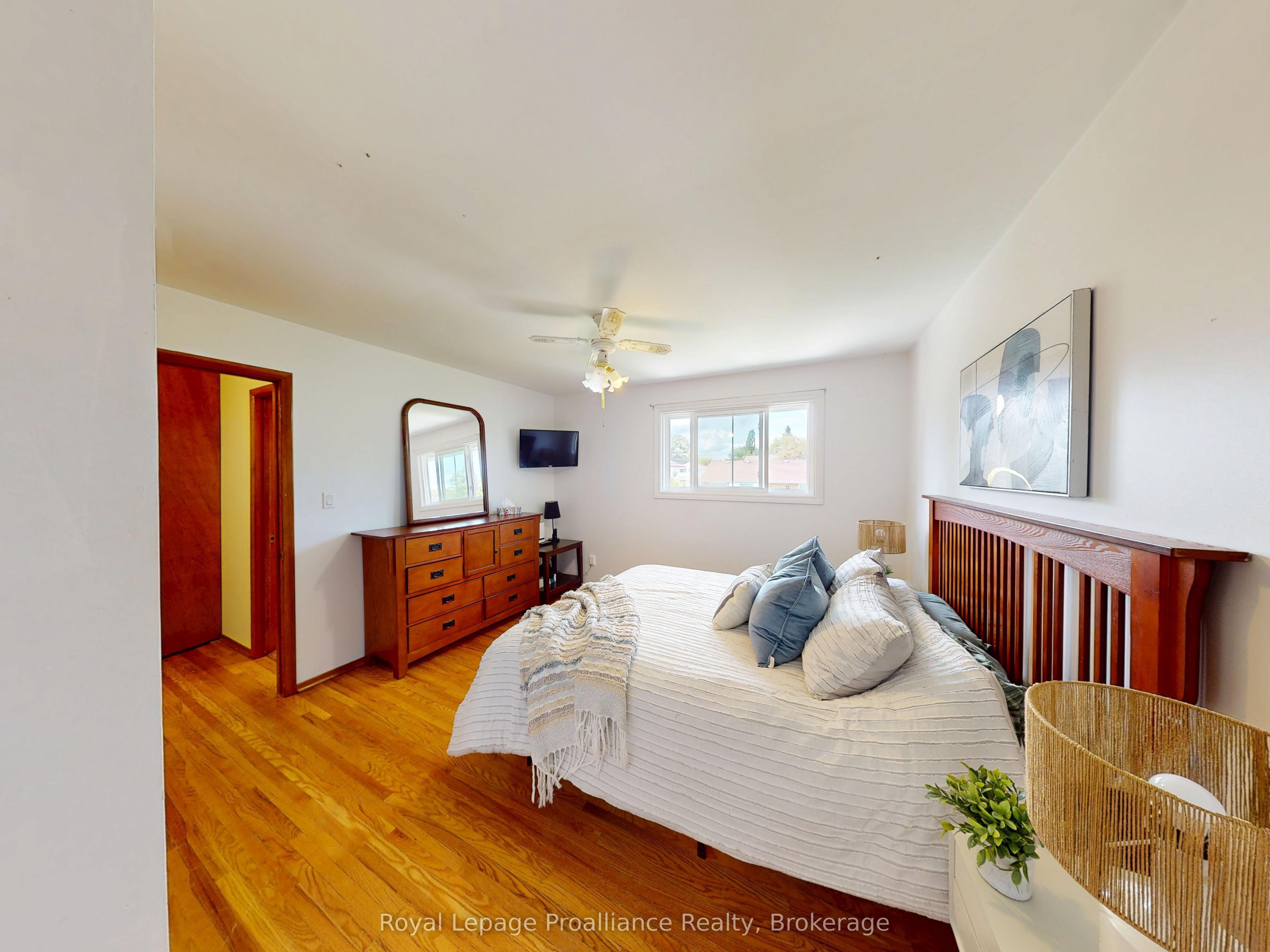 4 Richmond Grove Property Photo 13