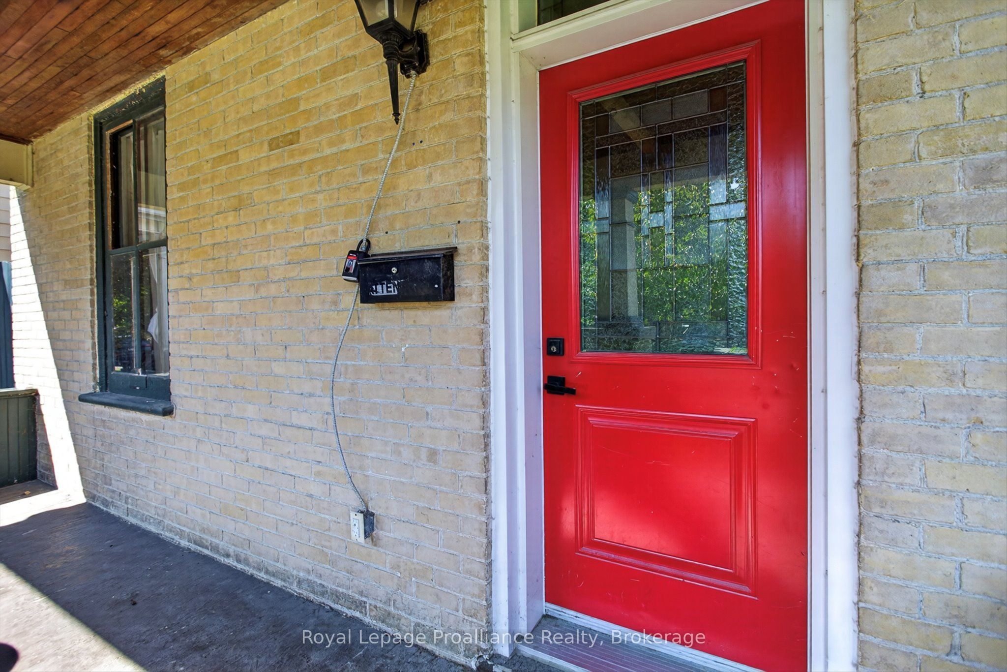 277 Reid Street Property Photo 6