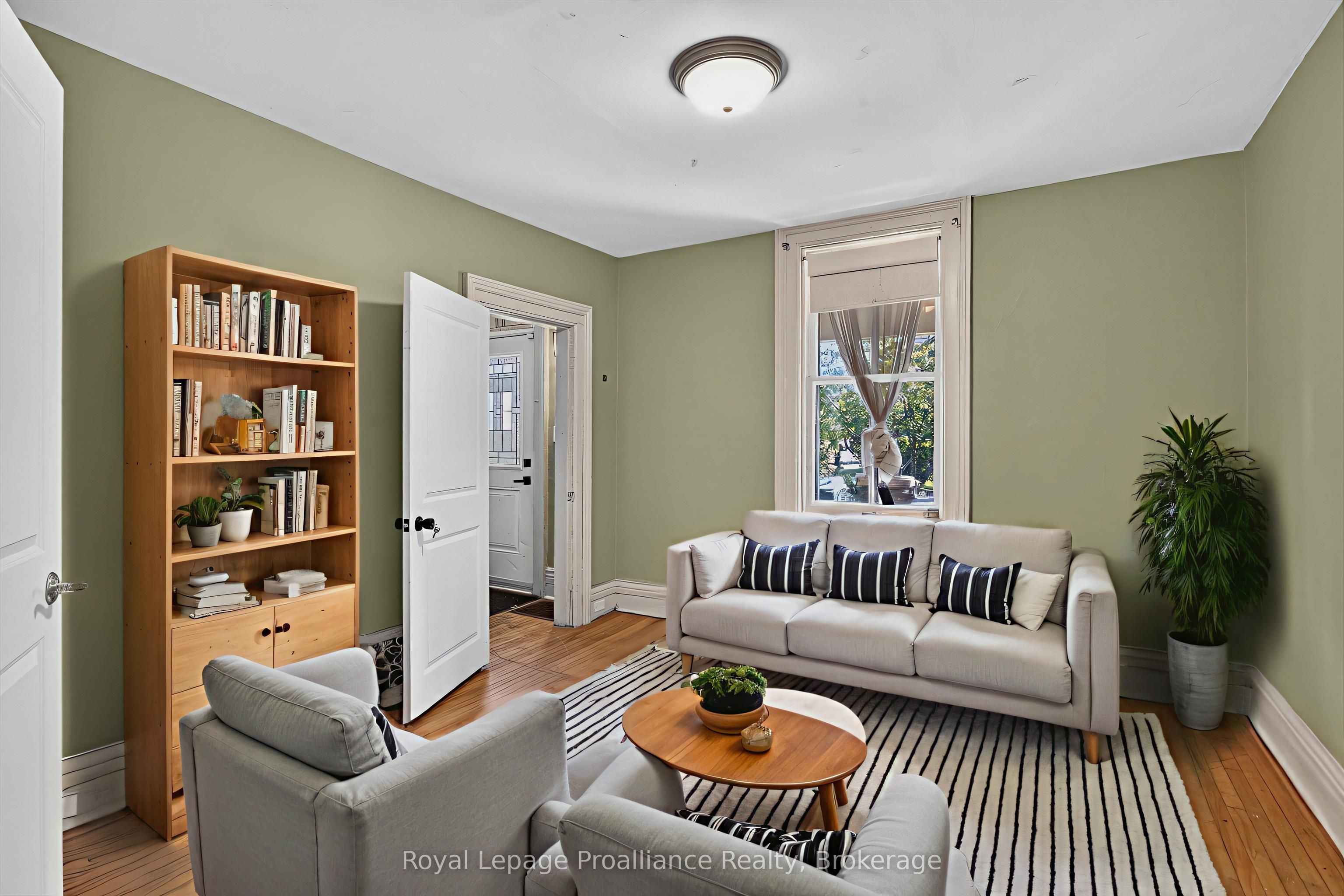 277 Reid Street Property Photo 12