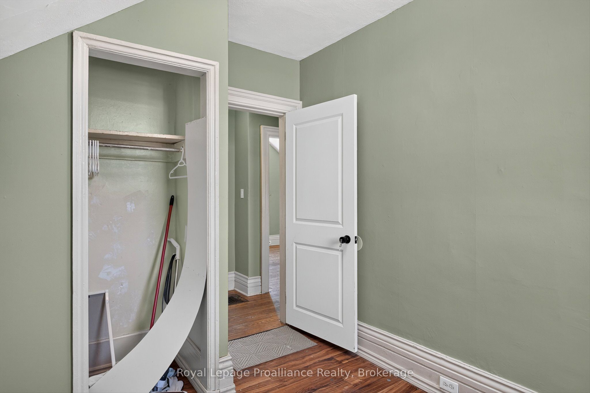 277 Reid Street Property Photo 36